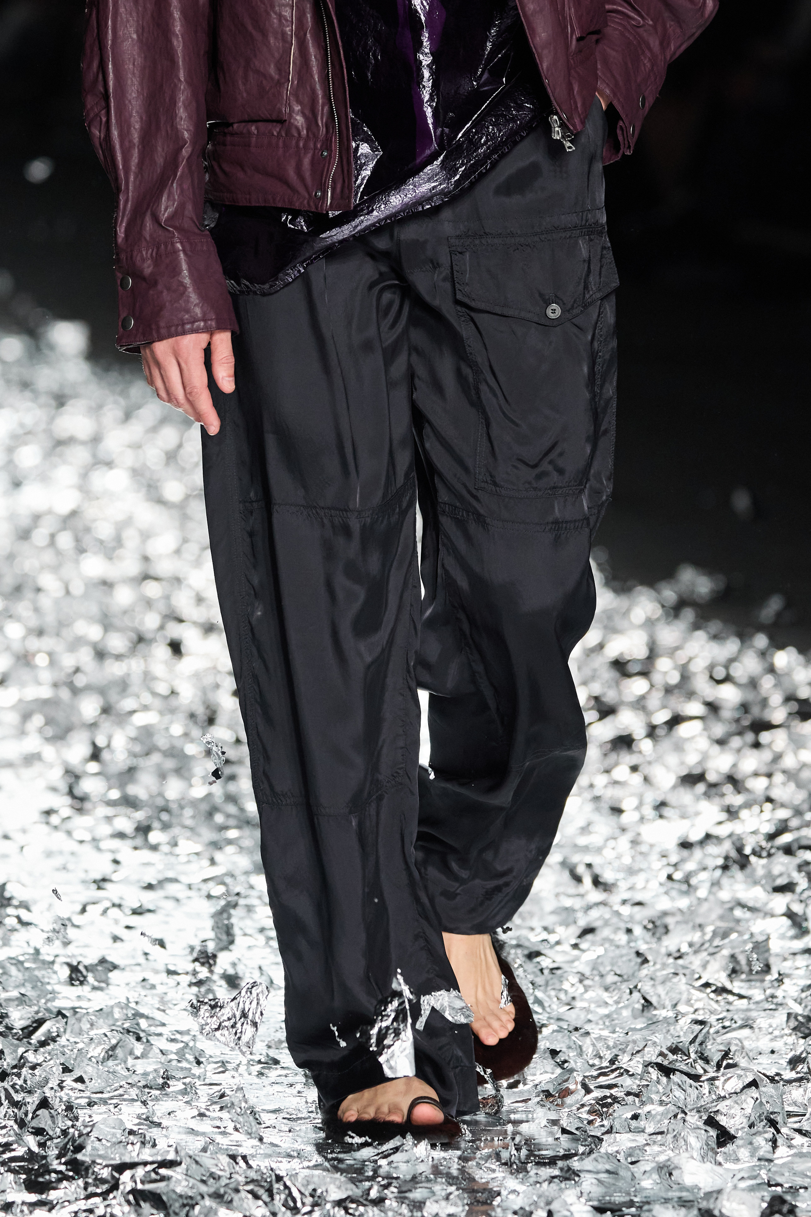 Dries Van Noten  Spring 2025 Men's Fashion Show Details