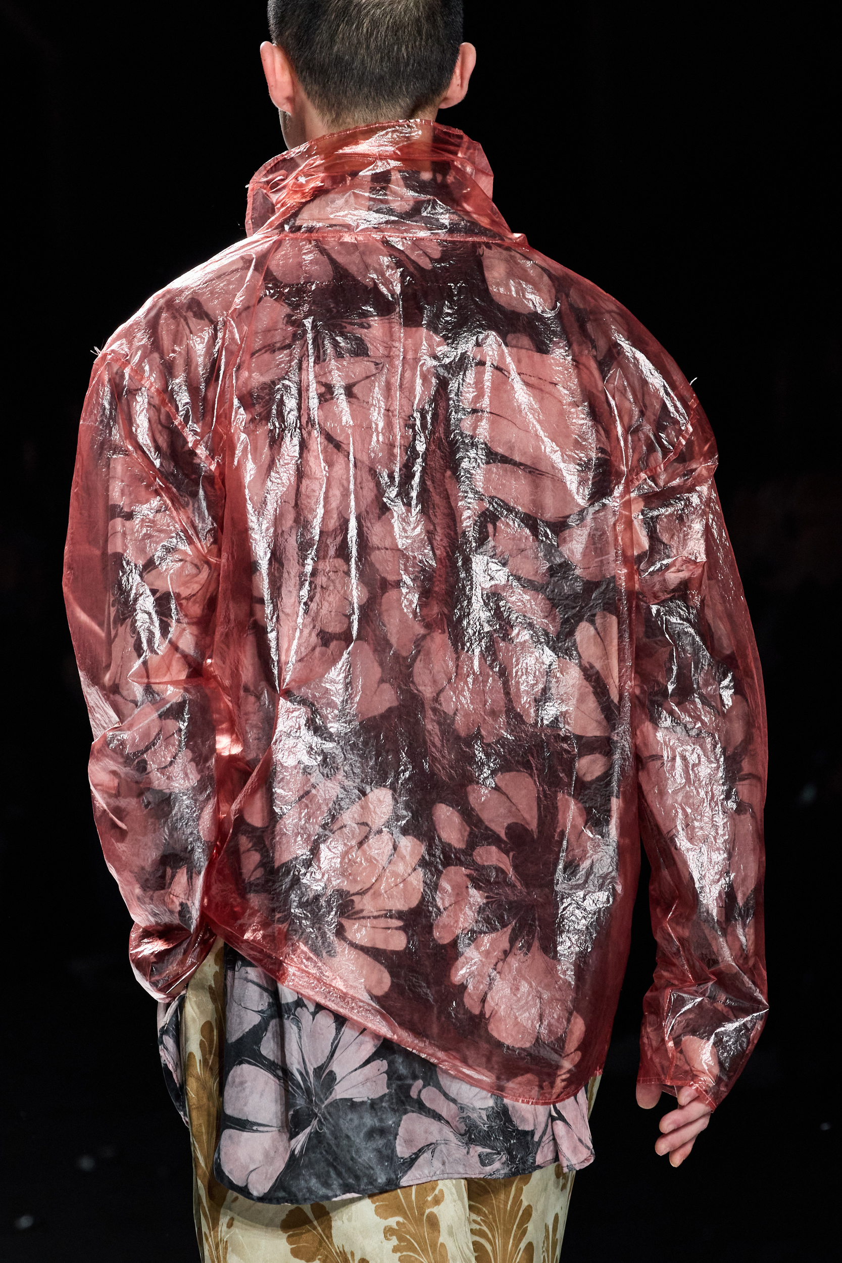 Dries Van Noten  Spring 2025 Men's Fashion Show Details