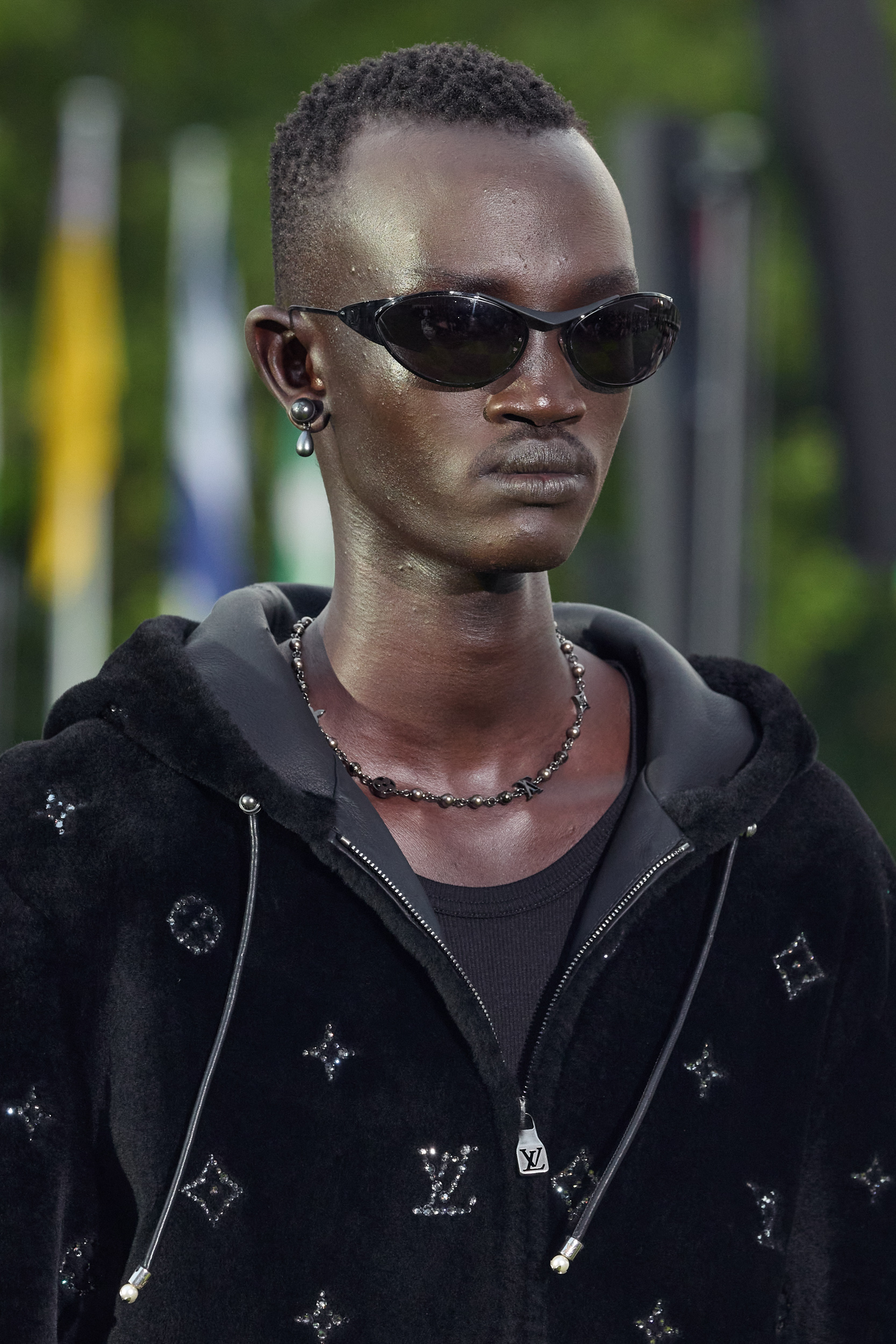 Louis Vuitton  Spring 2025 Men's Fashion Show Details