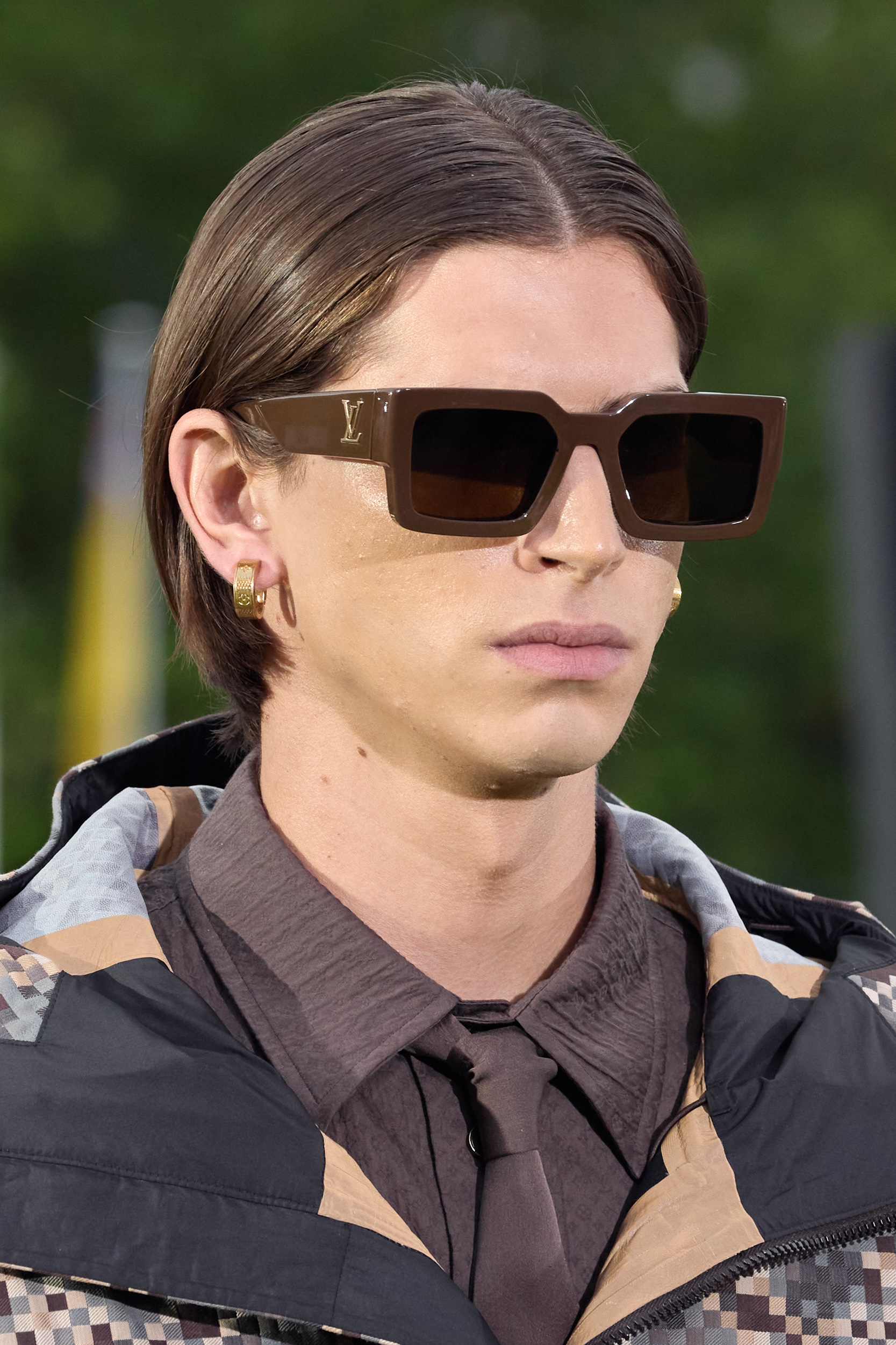 Louis Vuitton  Spring 2025 Men's Fashion Show Details