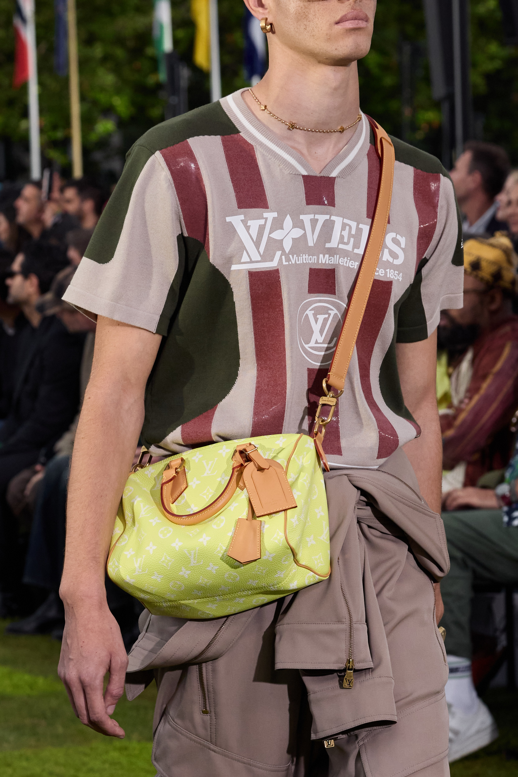 Louis Vuitton  Spring 2025 Men's Fashion Show Details