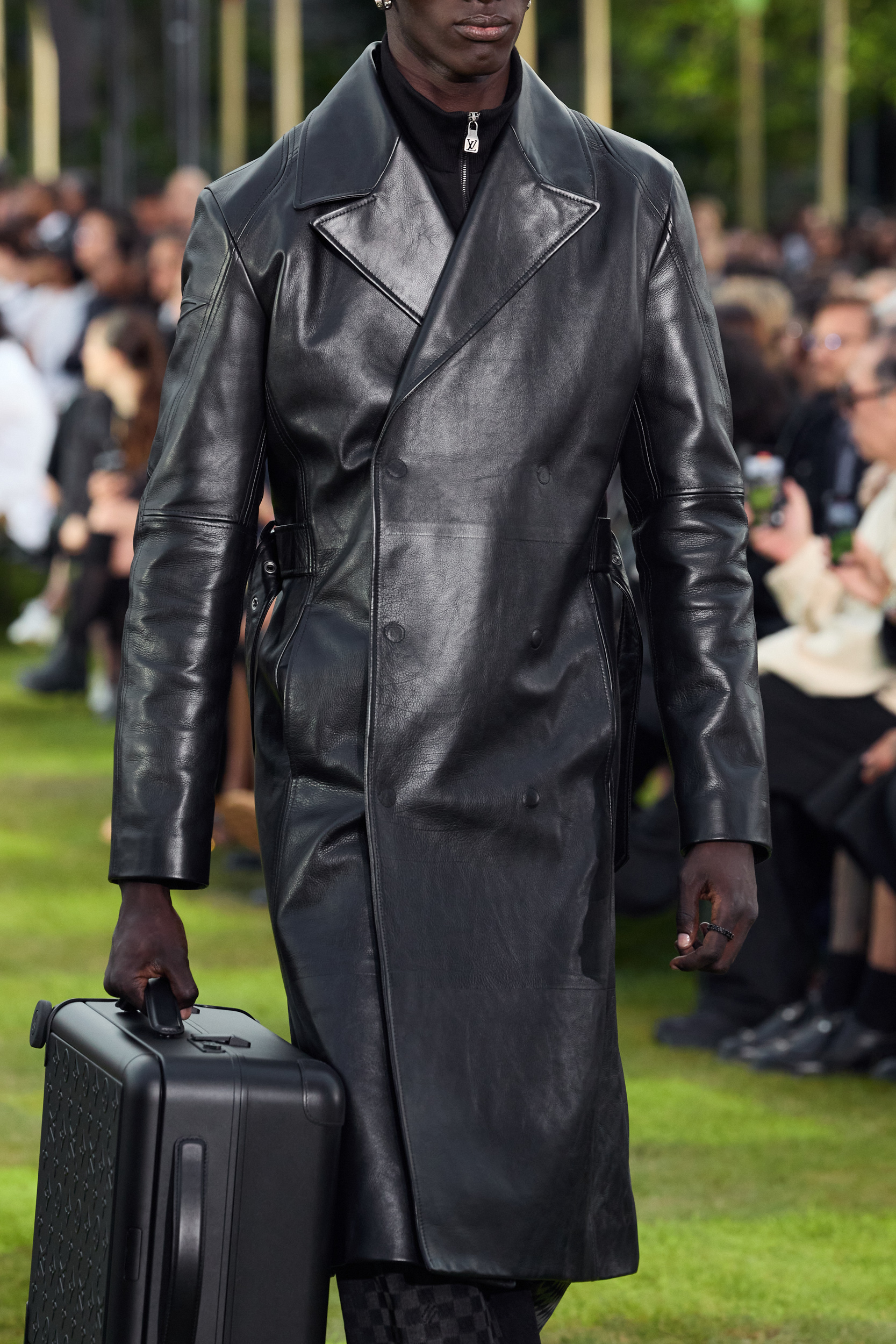 Louis Vuitton  Spring 2025 Men's Fashion Show Details