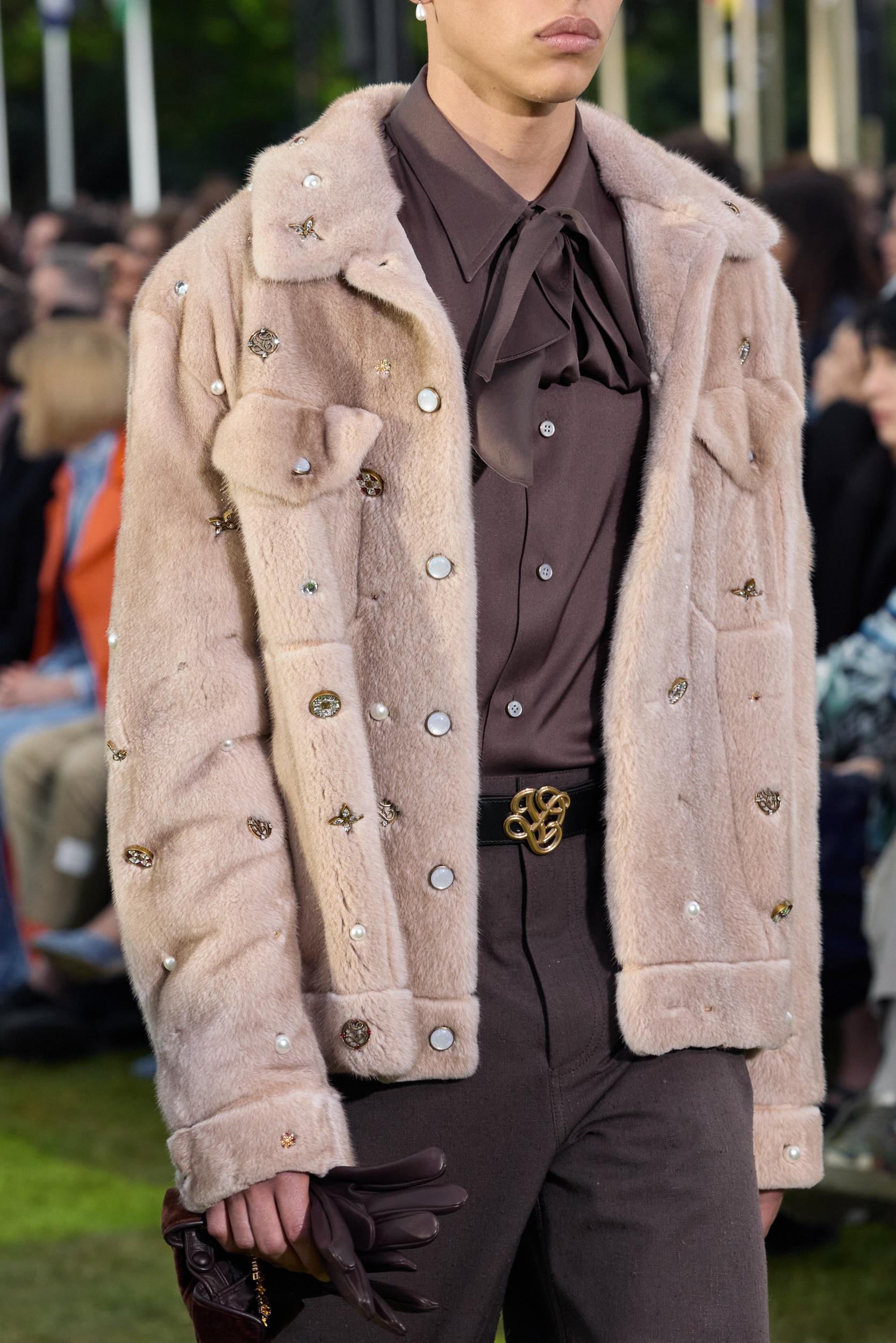 Louis Vuitton  Spring 2025 Men's Fashion Show Details