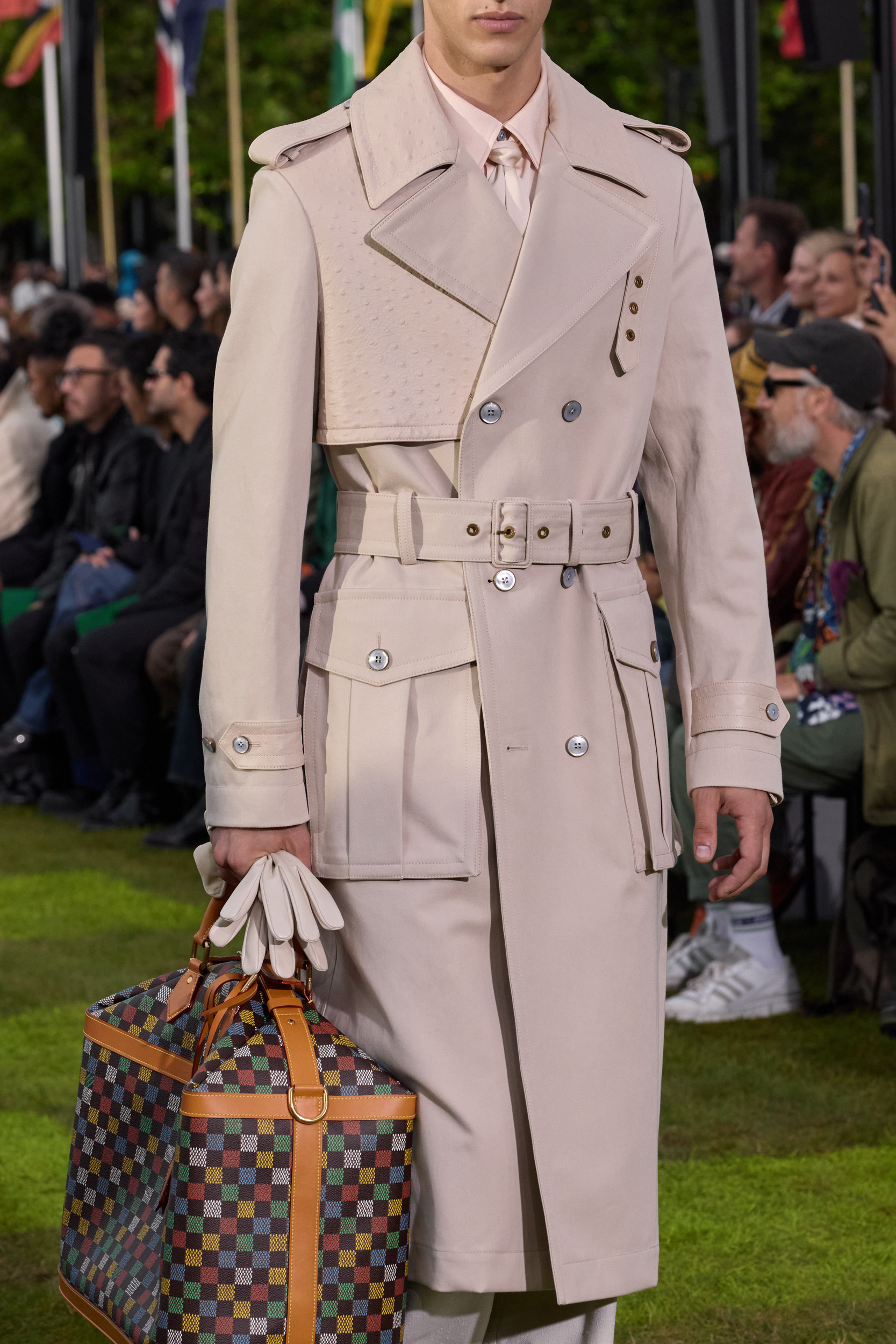 Louis Vuitton  Spring 2025 Men's Fashion Show Details