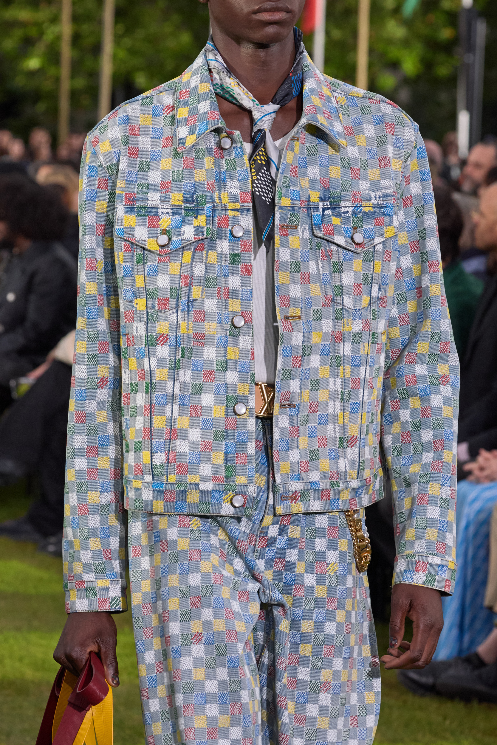 Louis Vuitton  Spring 2025 Men's Fashion Show Details