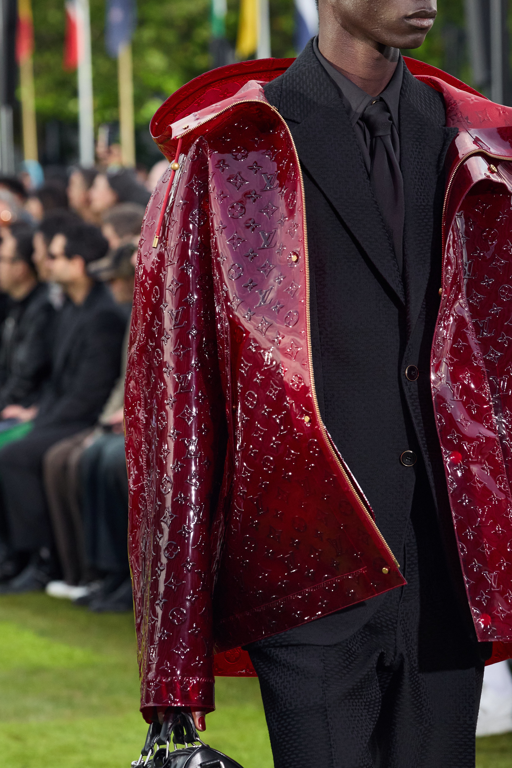 Louis Vuitton  Spring 2025 Men's Fashion Show Details