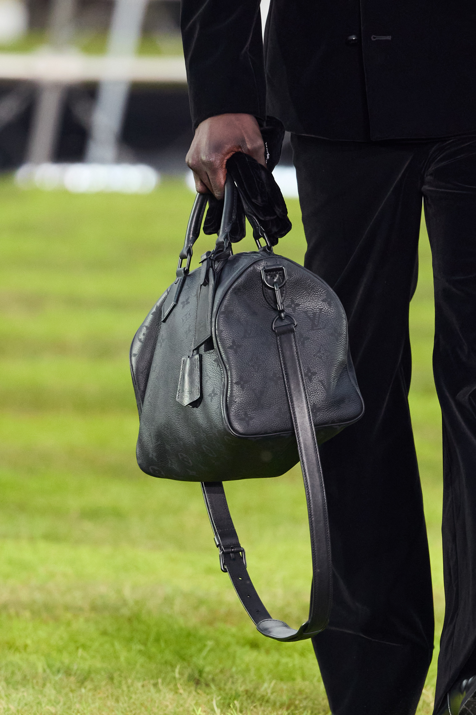 Louis Vuitton  Spring 2025 Men's Fashion Show Details