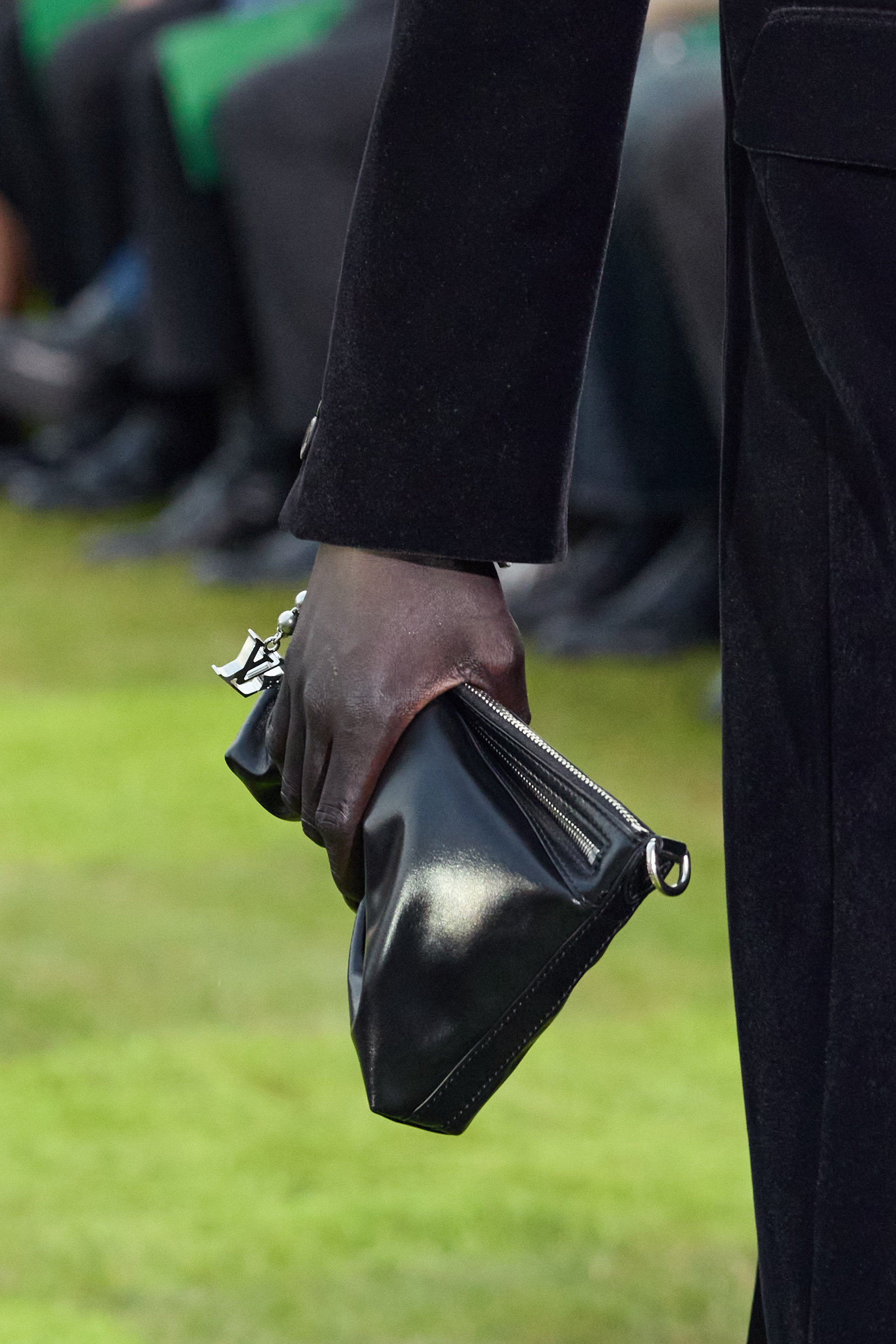 Louis Vuitton  Spring 2025 Men's Fashion Show Details