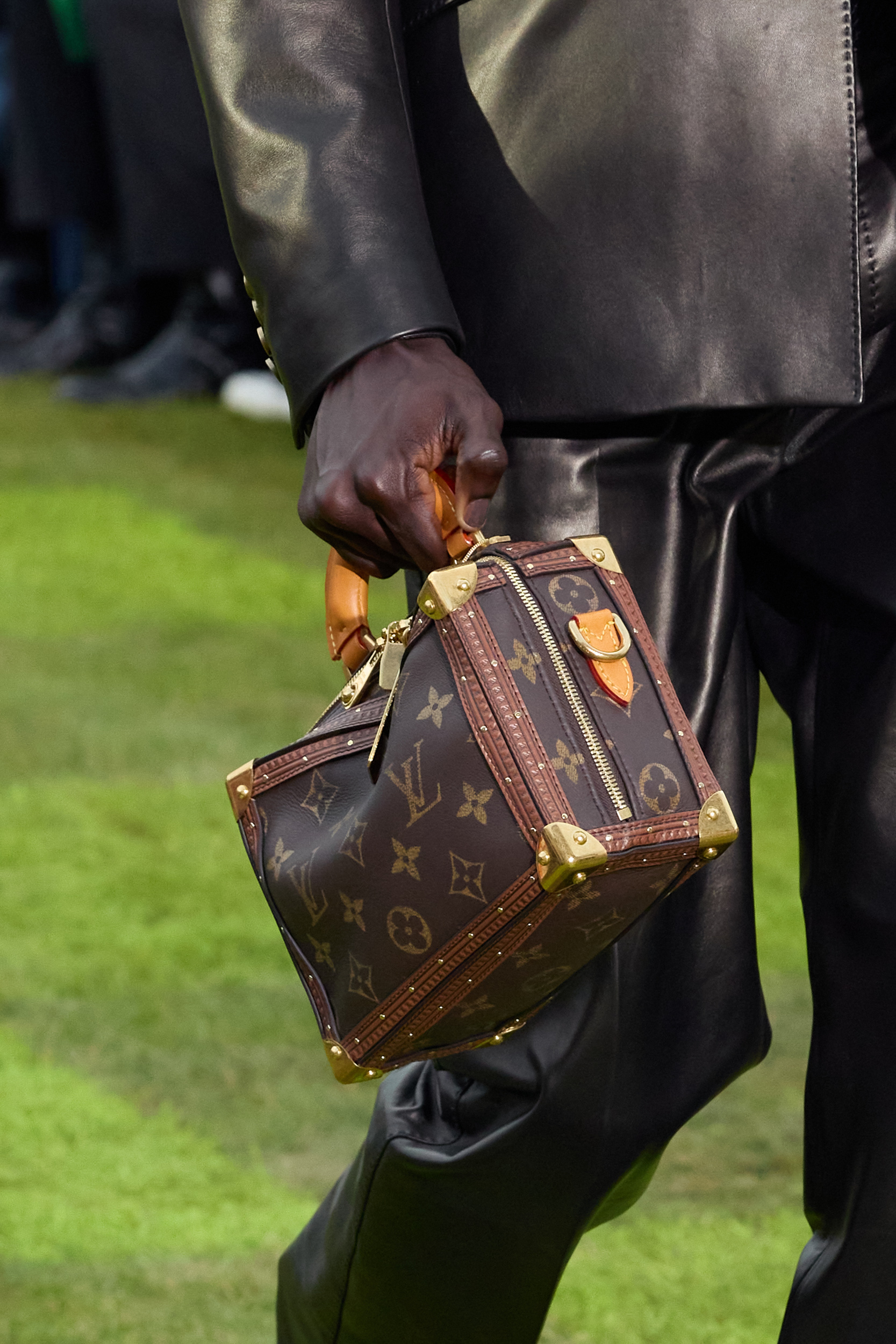 Louis Vuitton  Spring 2025 Men's Fashion Show Details