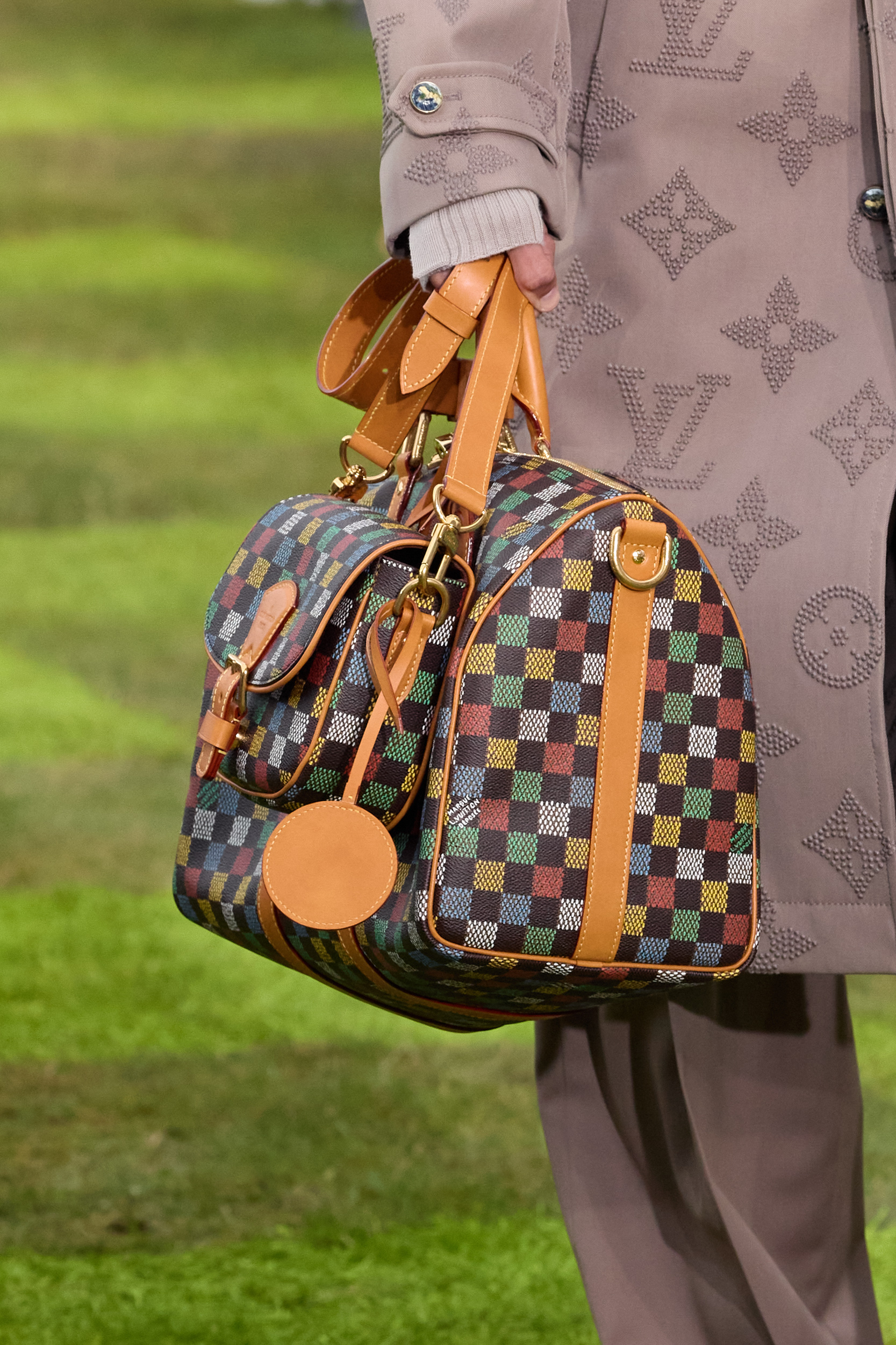 Louis Vuitton  Spring 2025 Men's Fashion Show Details