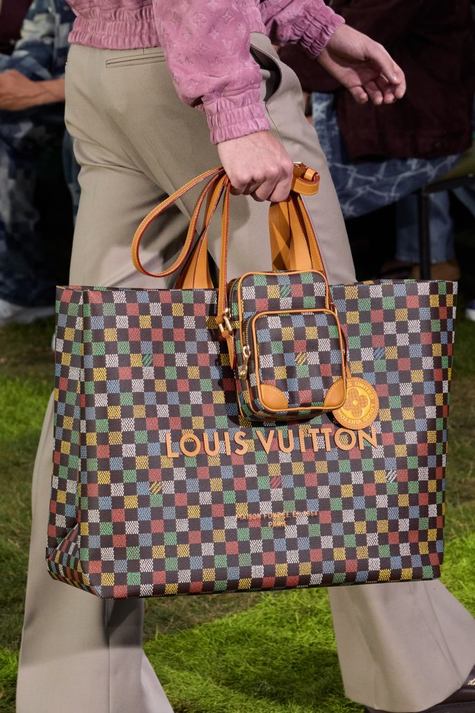 Louis Vuitton  Spring 2025 Men's Fashion Show Details