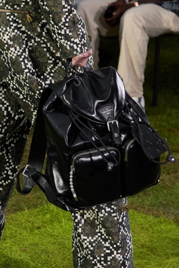 Louis Vuitton  Spring 2025 Men's Fashion Show Details