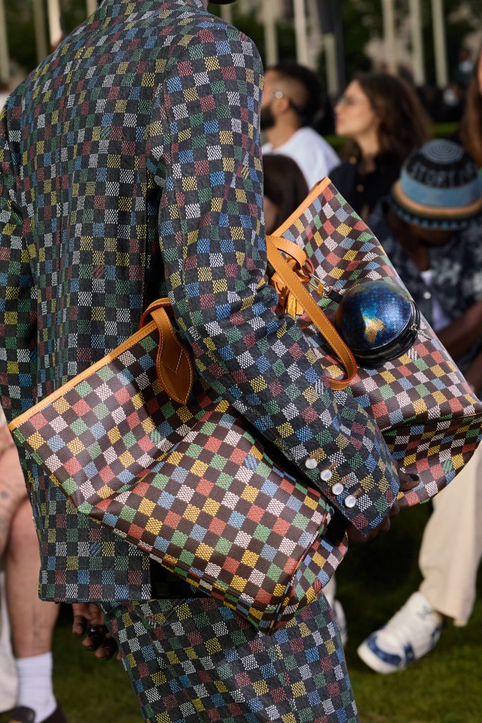 Louis Vuitton  Spring 2025 Men's Fashion Show Details