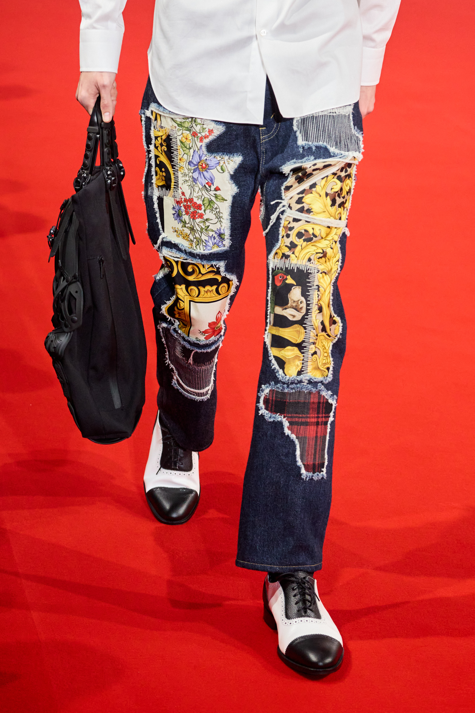 Junya Watanabe  Spring 2025 Men's Fashion Show Details