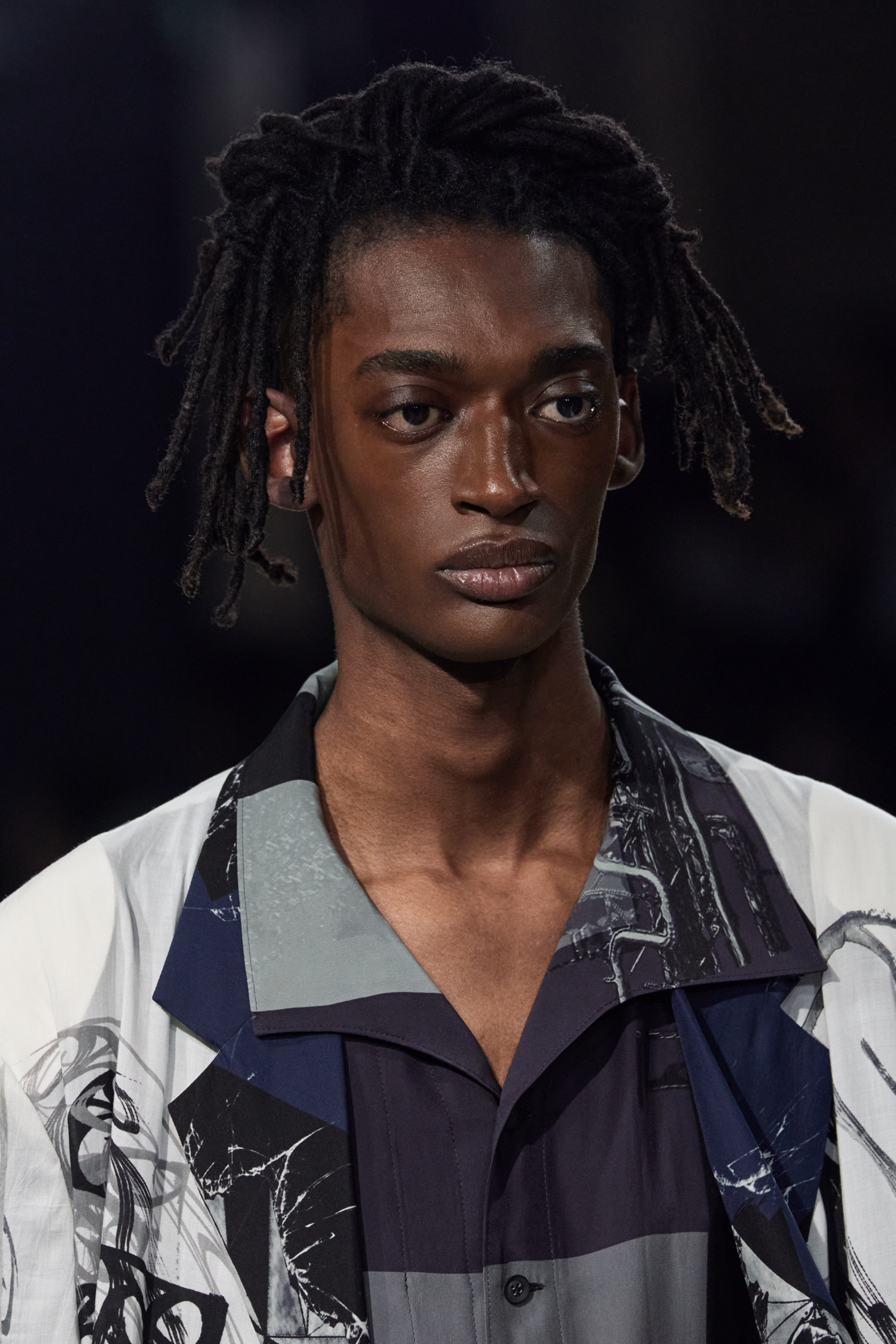 Yohji Yamamoto  Spring 2025 Men's Fashion Show Details