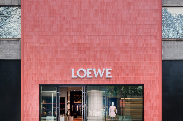 Loewe Opens New Store at Houston’s River Oaks District