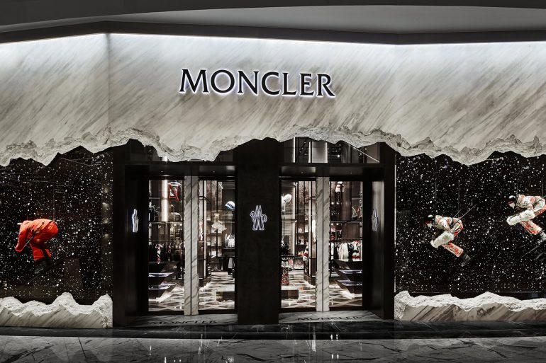 Moncler Exceeds Forecasts with Increase in H1 Profit and Sales