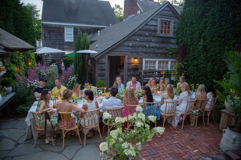 Oscar de la Renta Hosts Intimate Dinner at Sage & Madison Summer Residency