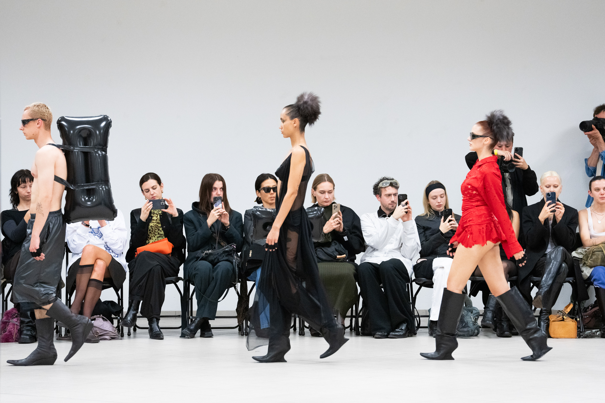 Sia Arnika Spring 2025 Fashion Show 