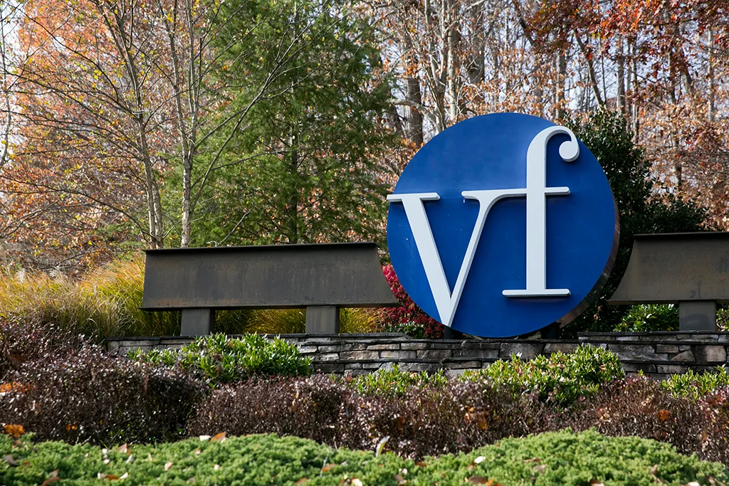 VF Corp Reports Decline in Net Profits and Sales Amid Organizational Changes