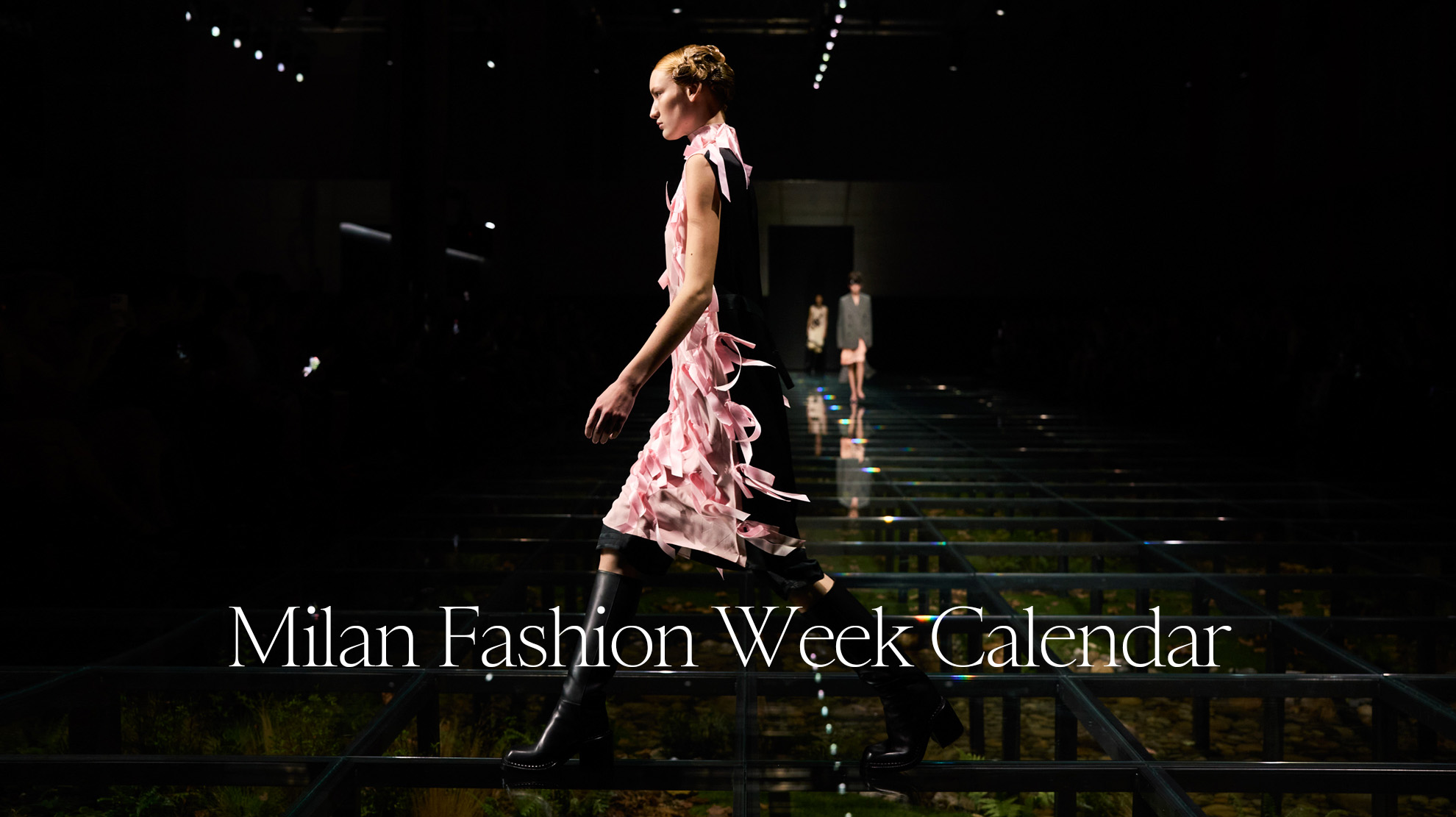 Paris, Milan, London, New York Fashion Week calendars Fashion Show