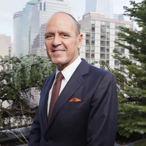 Hermès Americas’ Robert Chavez Named Executive in Residence at SCAD