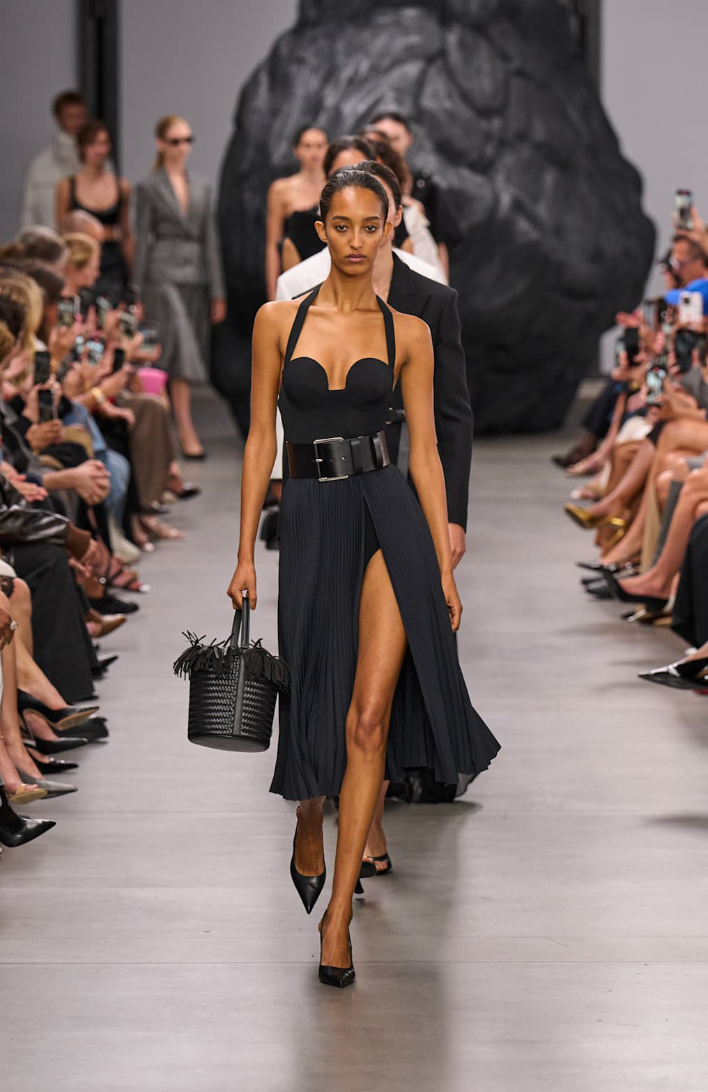 Michael Kors Spring 2025 Fashion Show Review The Impression