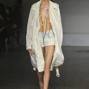 Mm6 Maison Margiela Spring 2025 Fashion Show