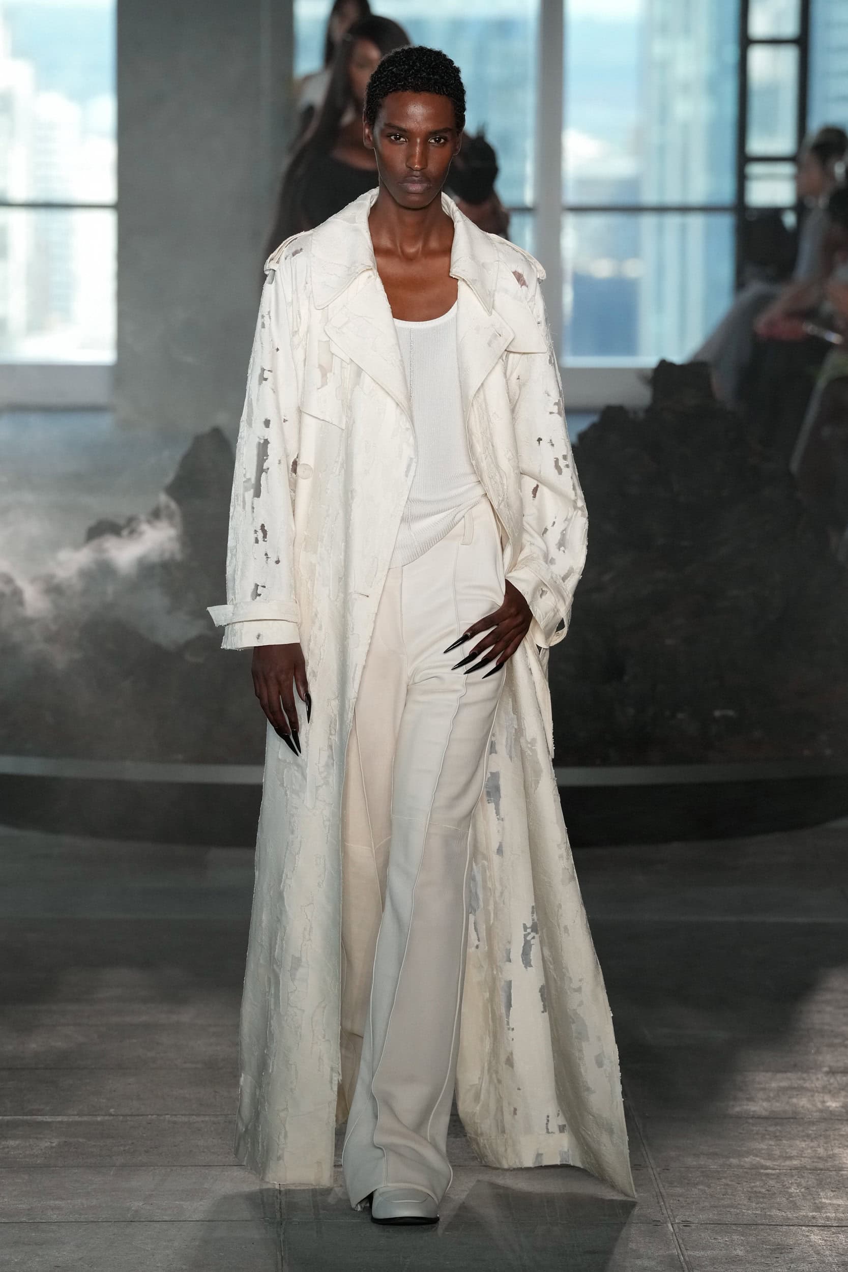 Grace Ling Spring 2025 Fashion Show
