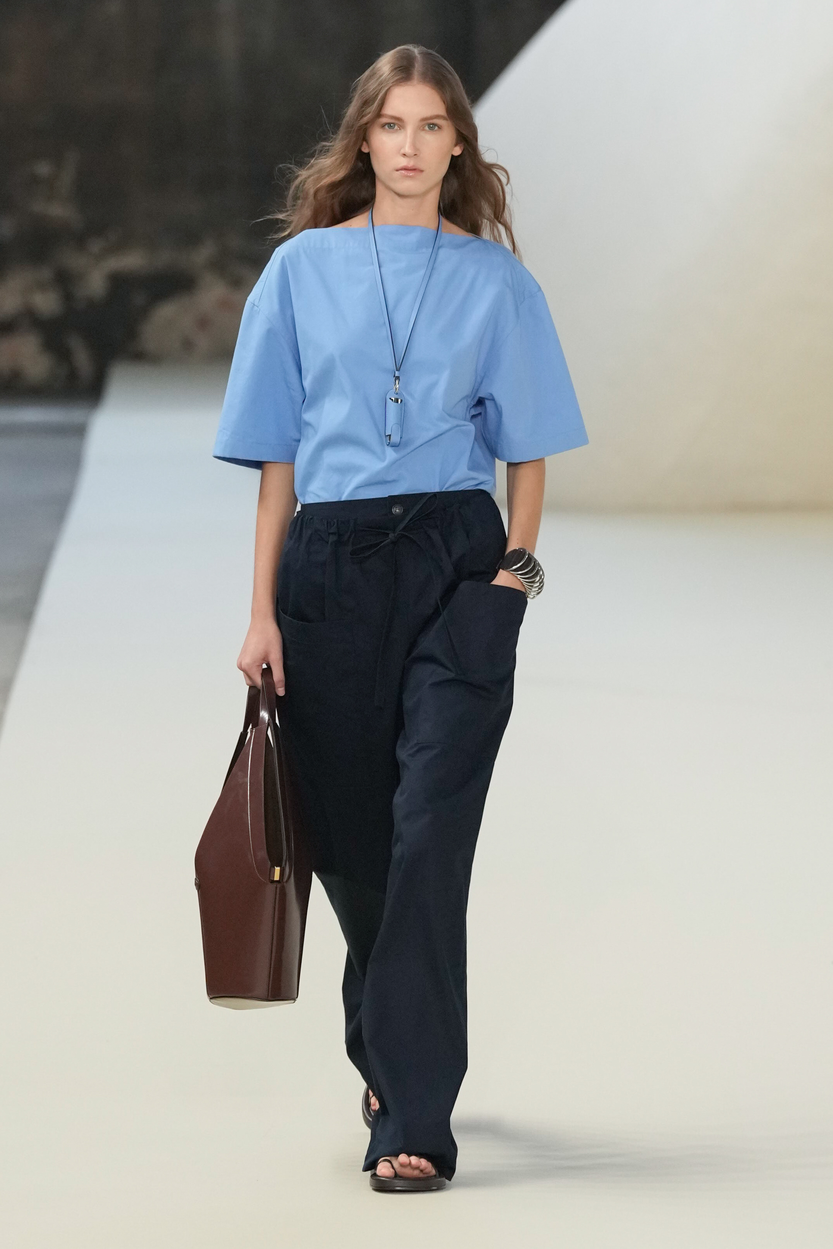 Tod S Spring 2025 Fashion Show