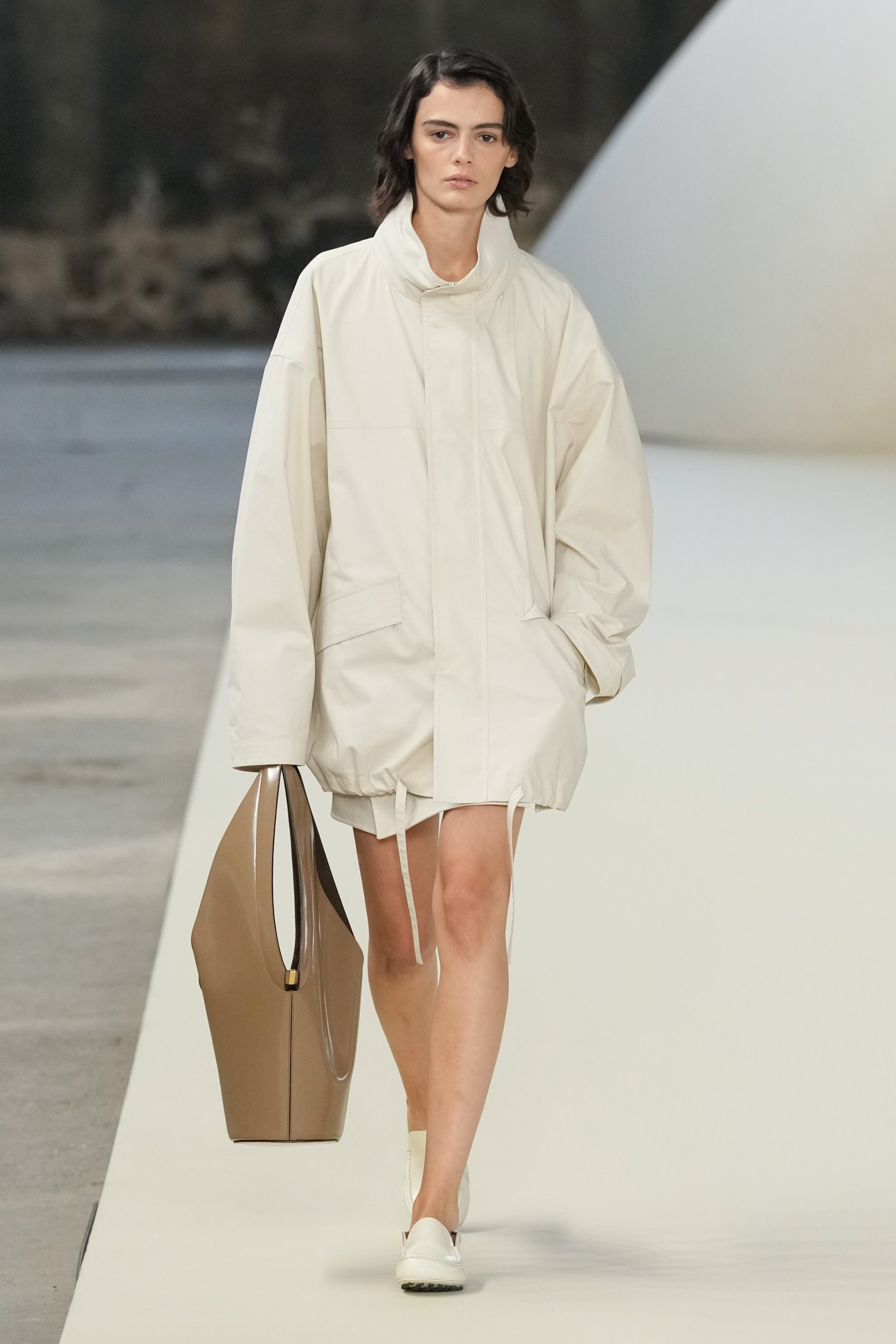 Tod S Spring 2025 Fashion Show