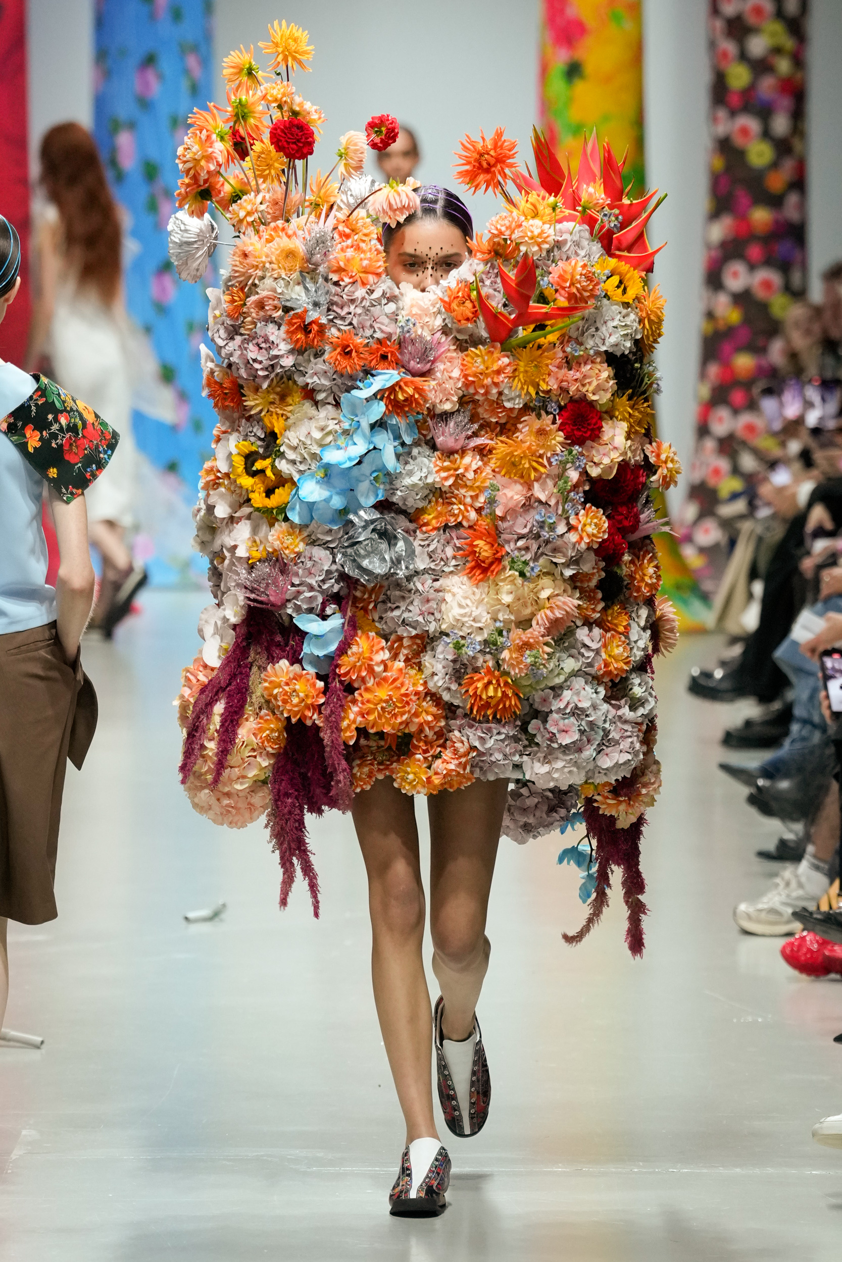 Zomer Spring 2025 Fashion Show