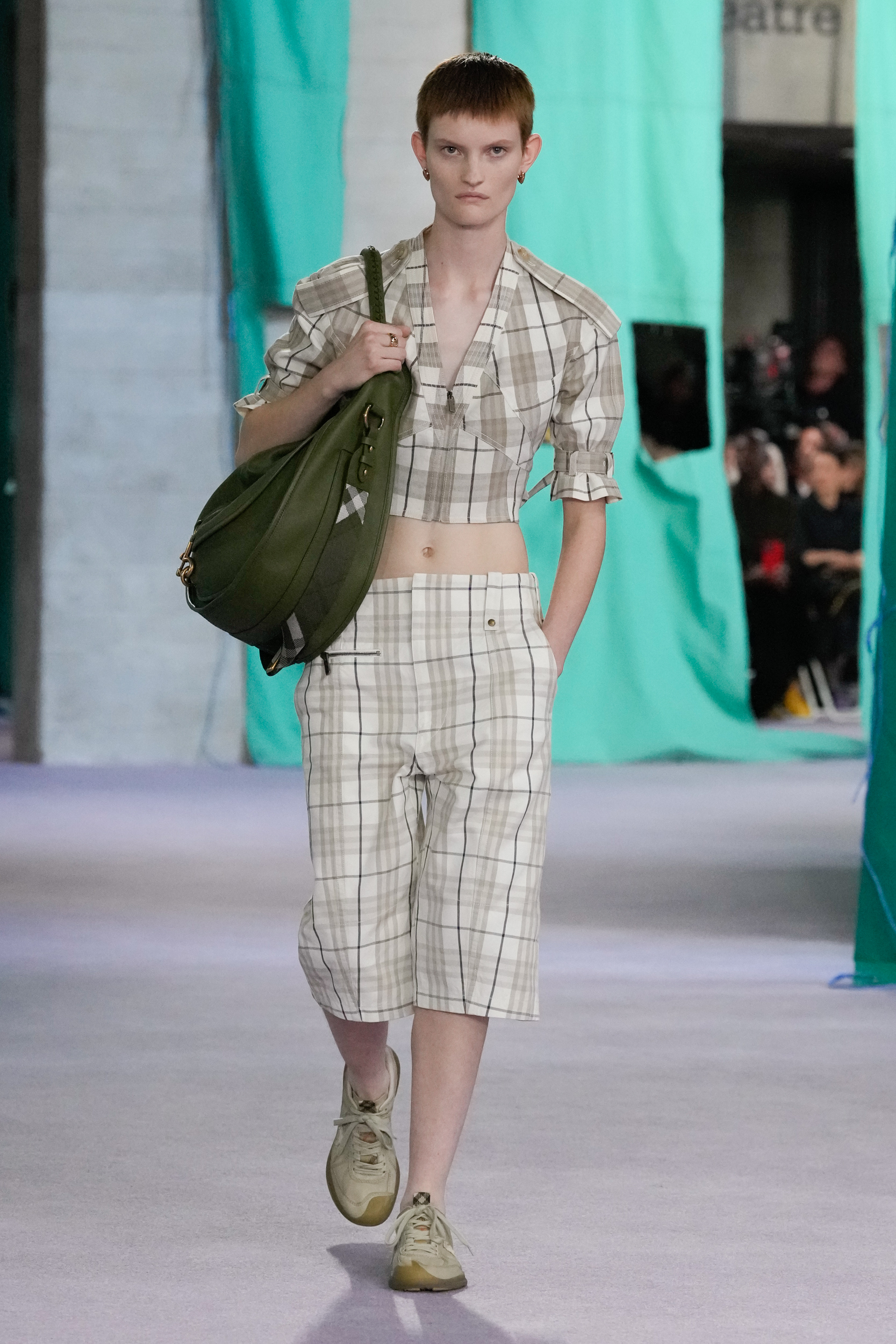 Burberry Spring 2025 Fashion Show