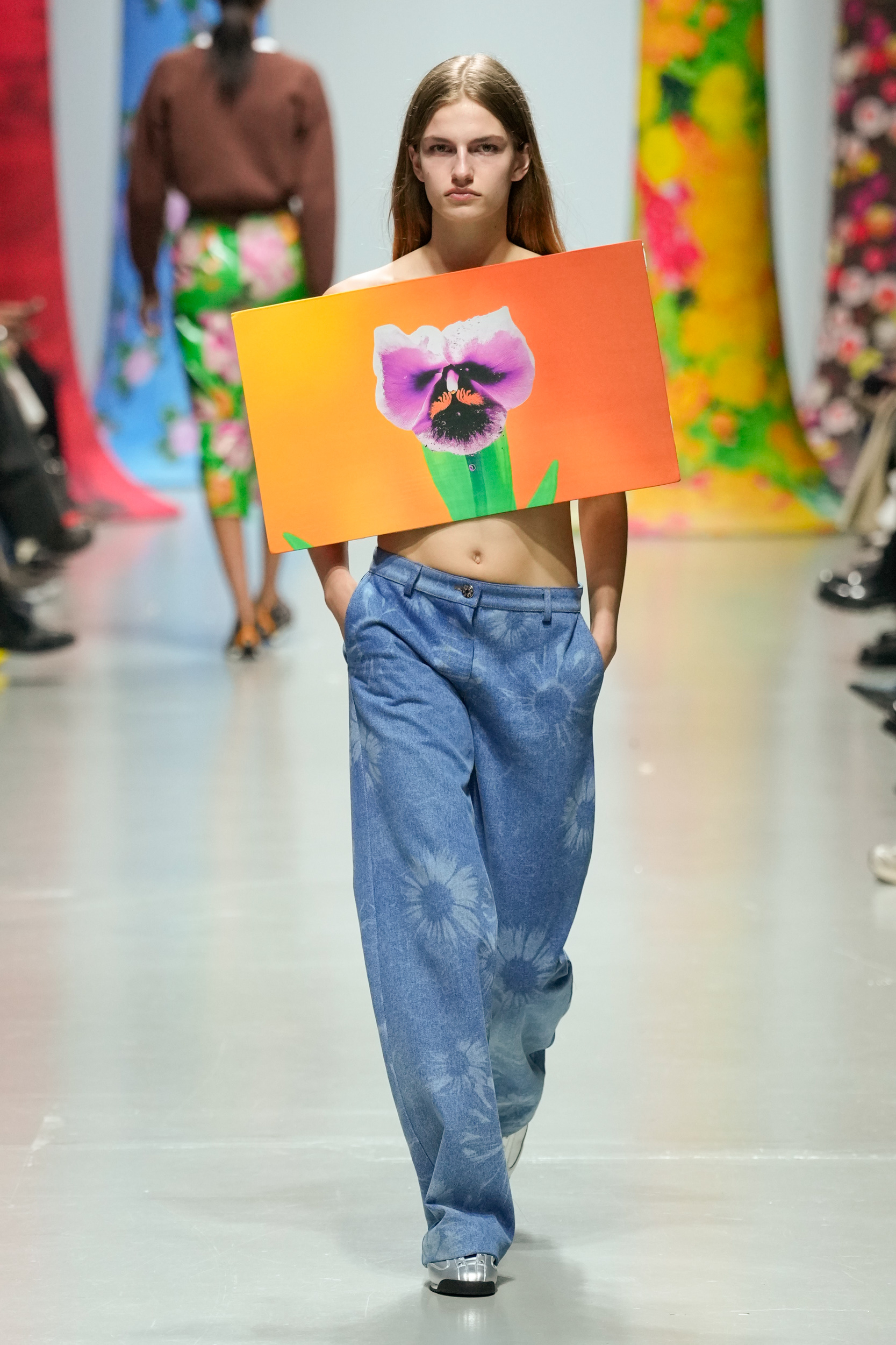 Zomer Spring 2025 Fashion Show