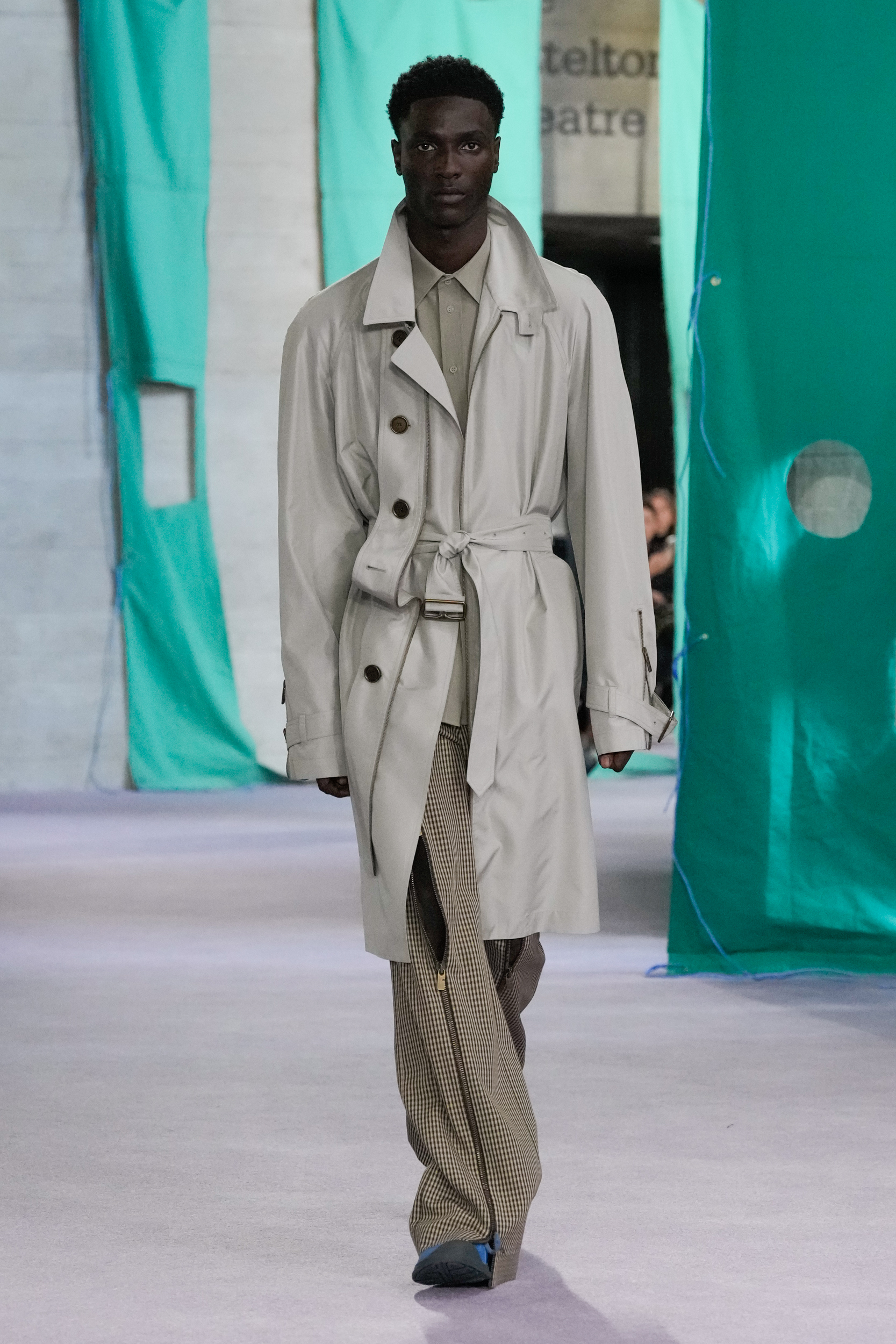 Burberry Spring 2025 Fashion Show