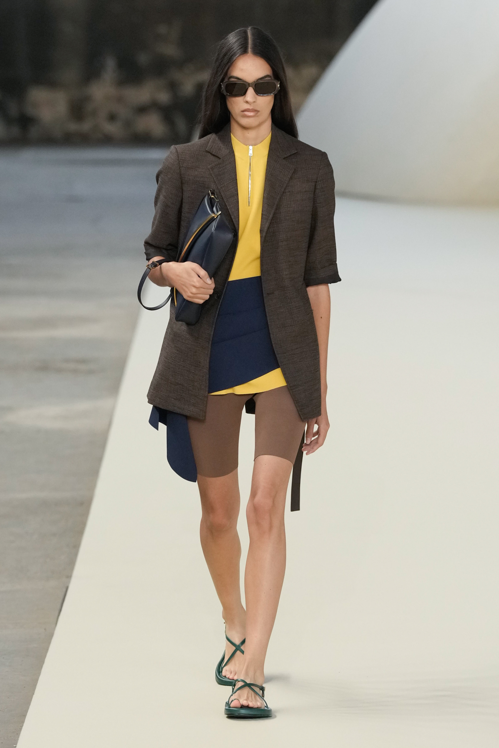 Tod S Spring 2025 Fashion Show