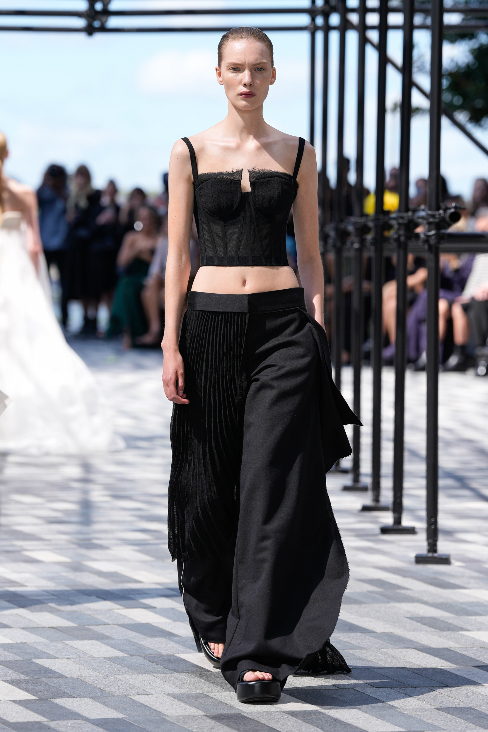 Jason Wu Spring 2025 Fashion Show