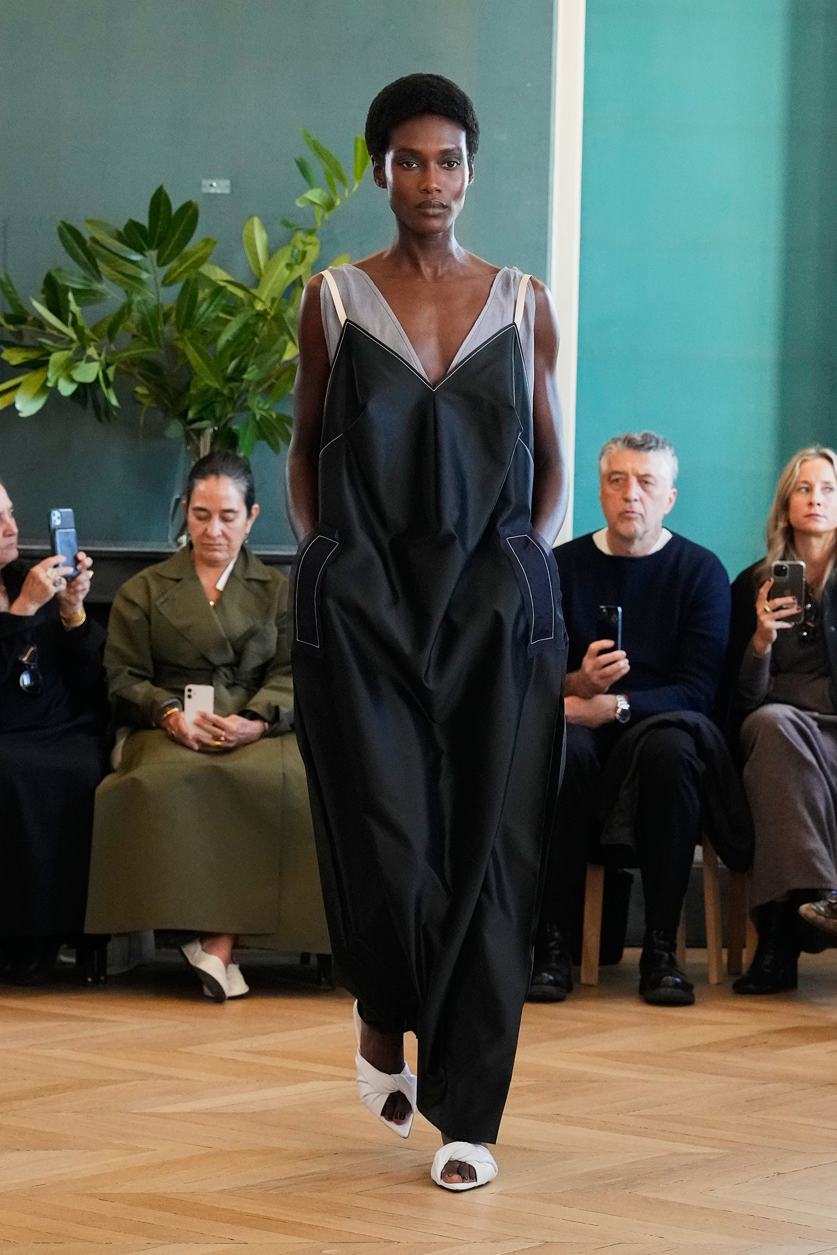 Carven Spring 2025 Fashion Show