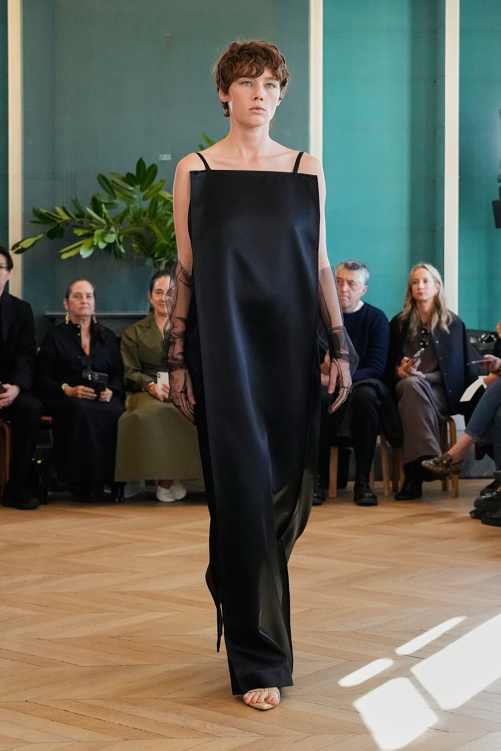 Carven Spring 2025 Fashion Show