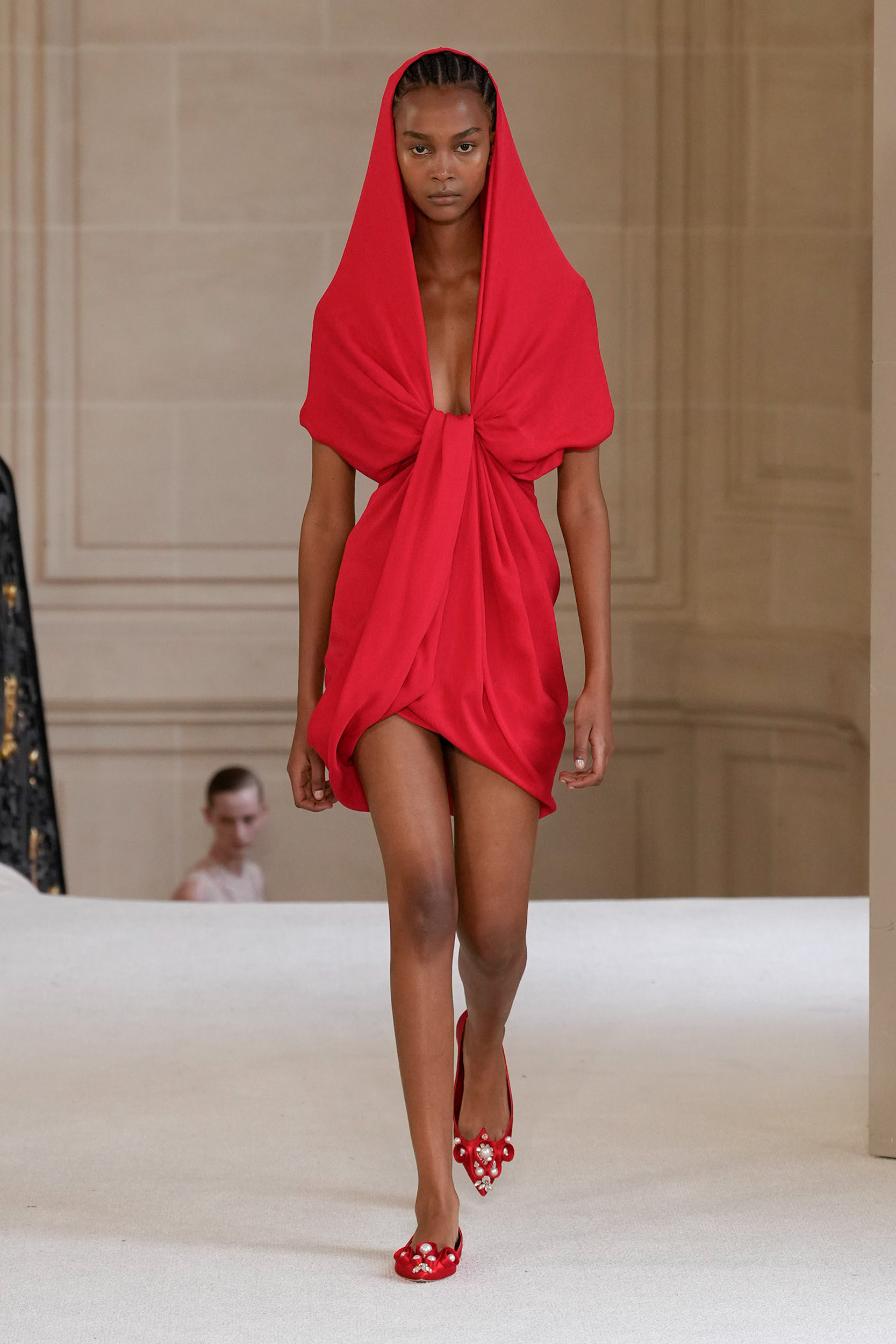 Giambattista Valli Spring 2025 Fashion Show