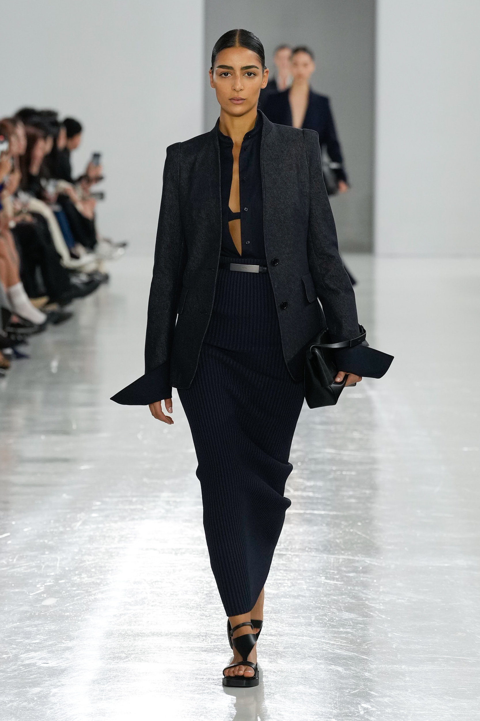 Max Mara Spring 2025 Fashion Show