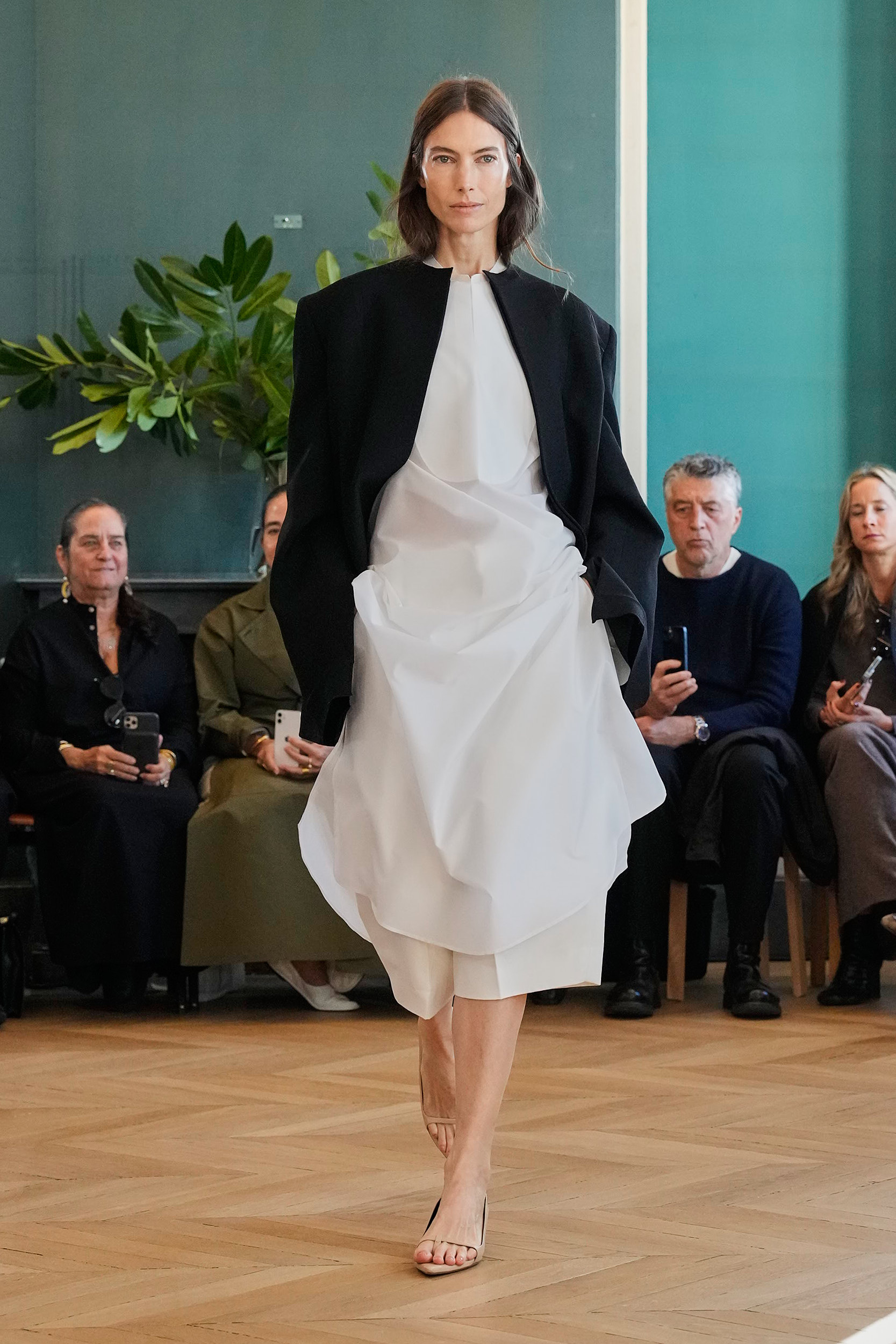 Carven Spring 2025 Fashion Show