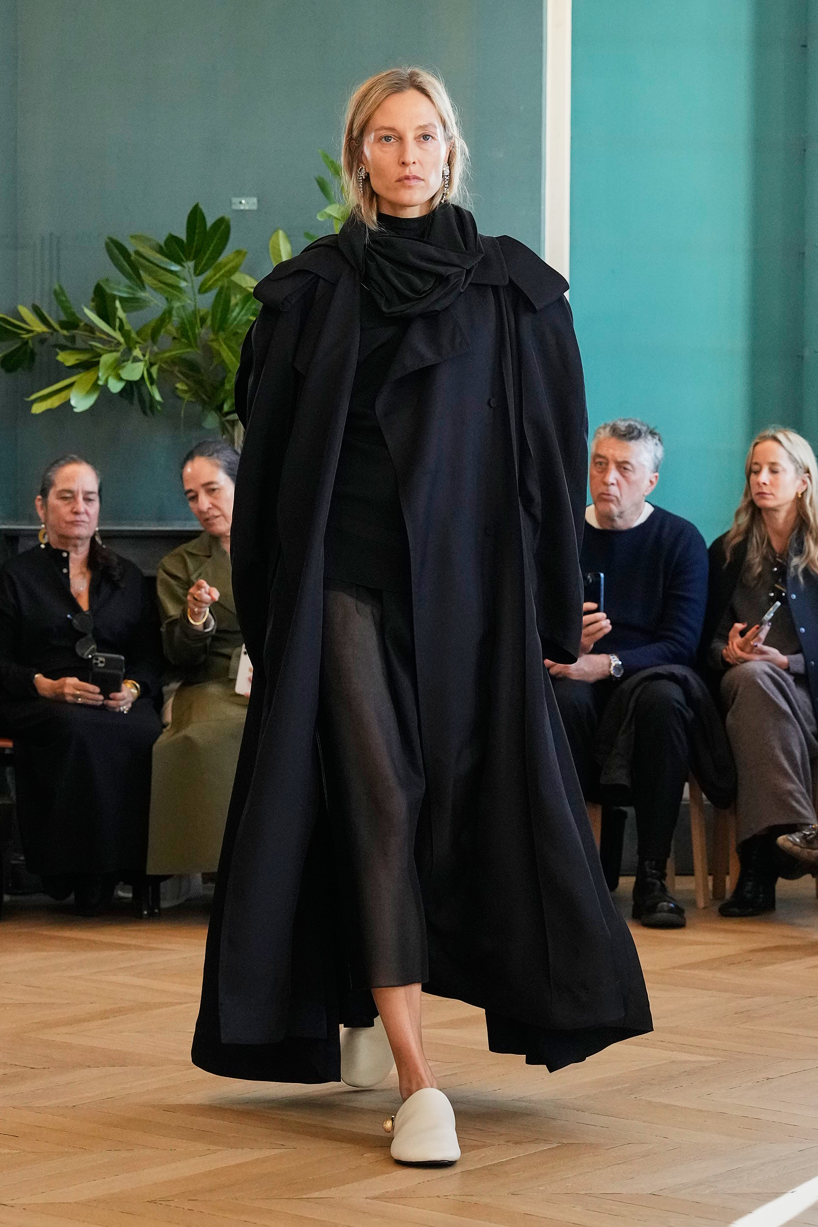 Carven Spring 2025 Fashion Show