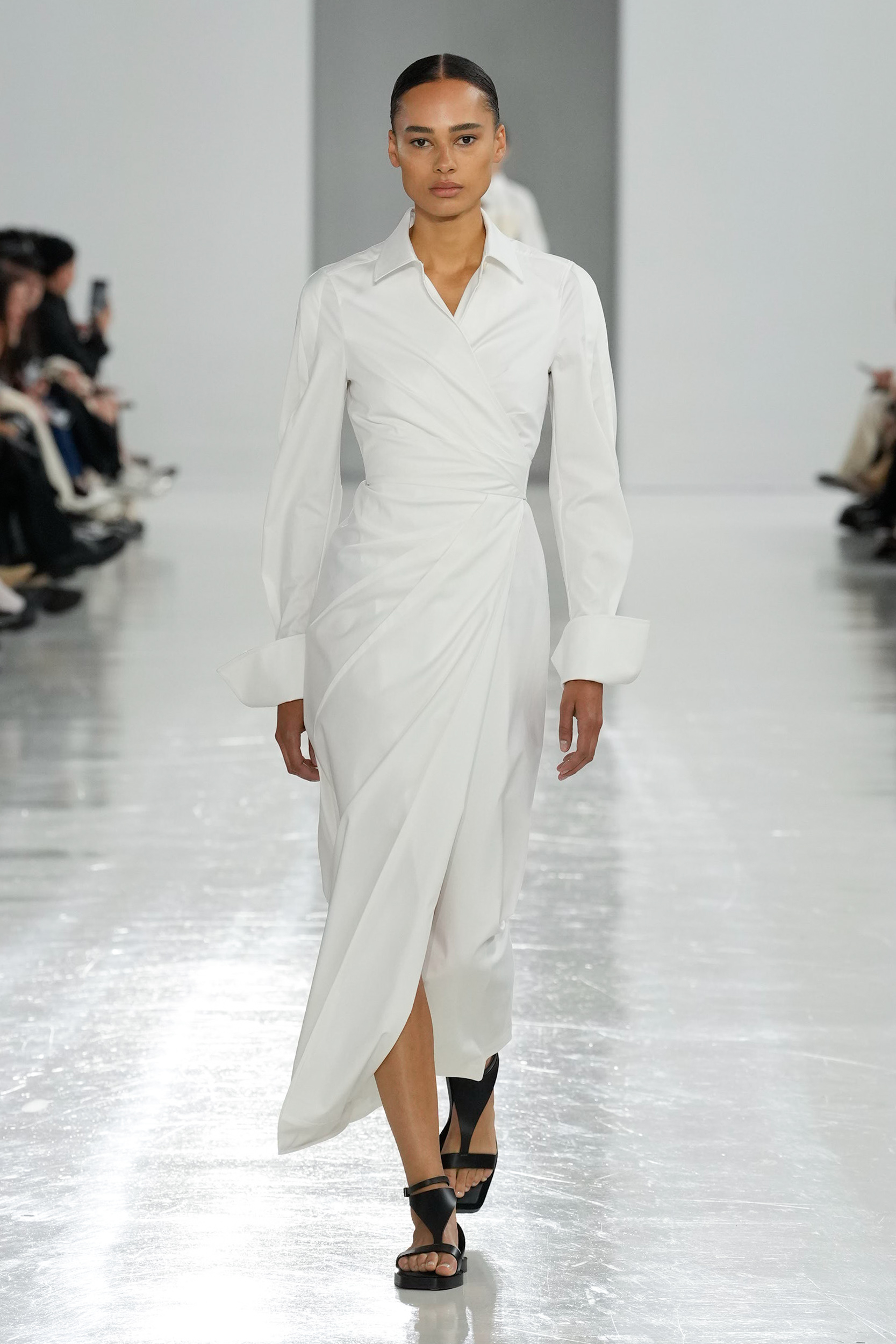 Max Mara Spring 2025 Fashion Show