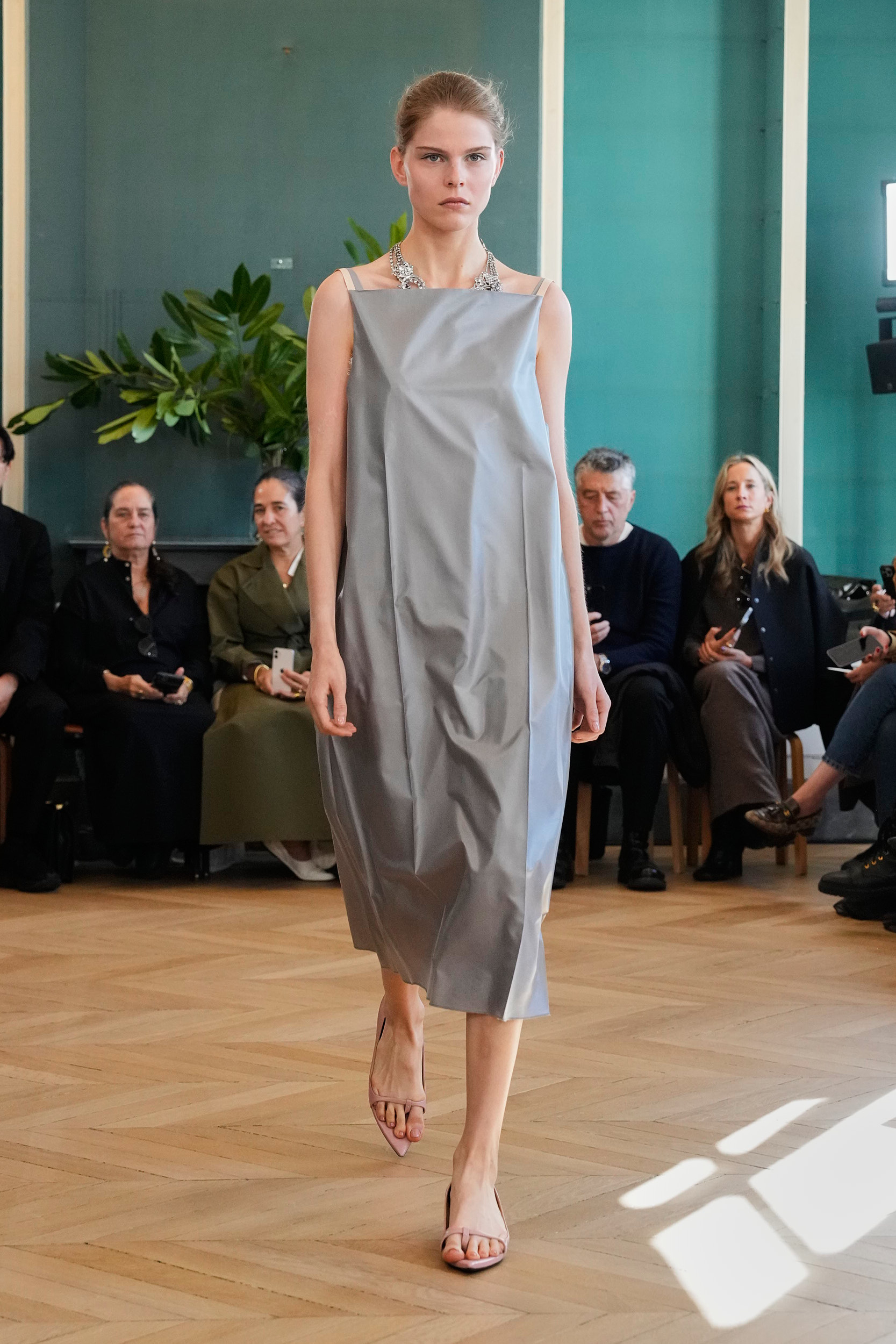 Carven Spring 2025 Fashion Show