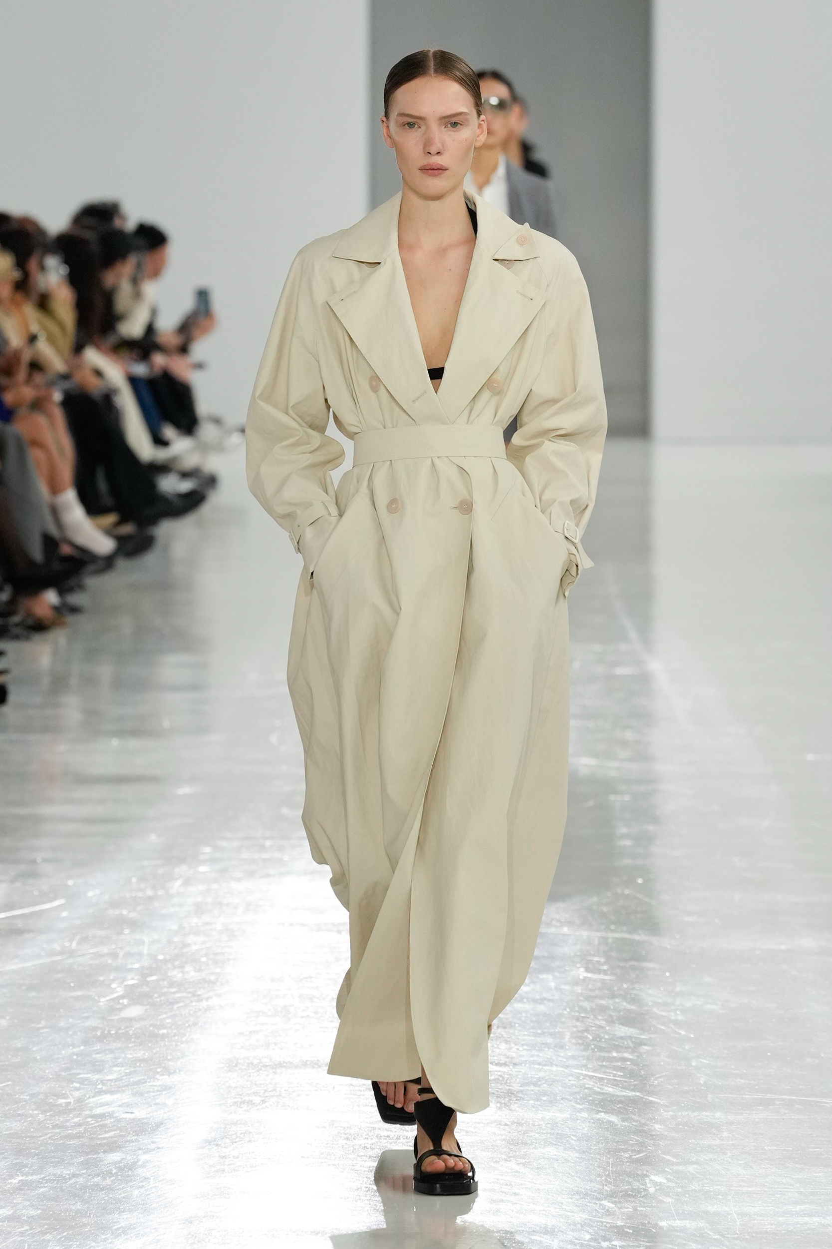 Max Mara Spring 2025 Fashion Show