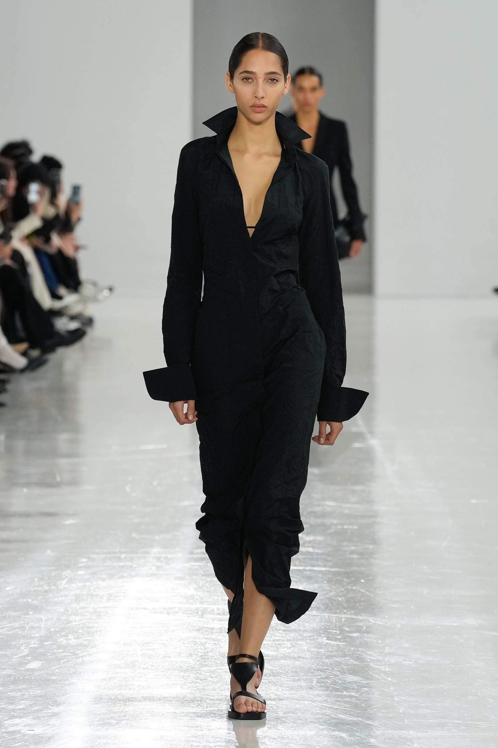 Max Mara Spring 2025 Fashion Show