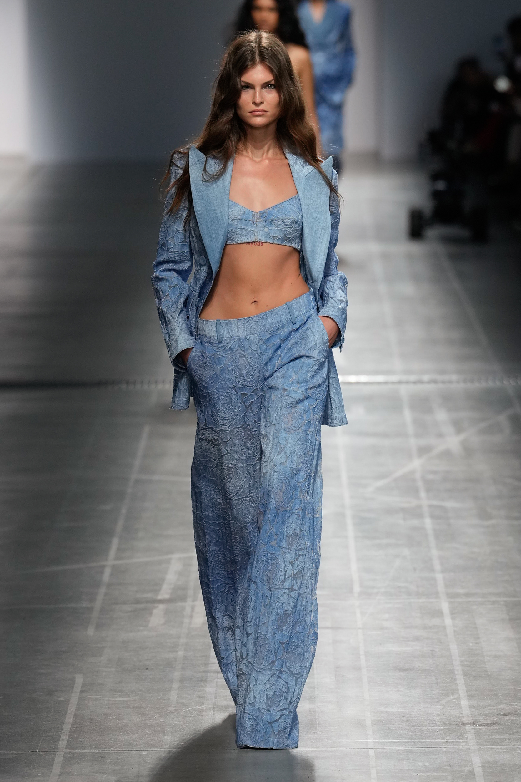 Ermanno Scervino Spring 2025 Fashion Show