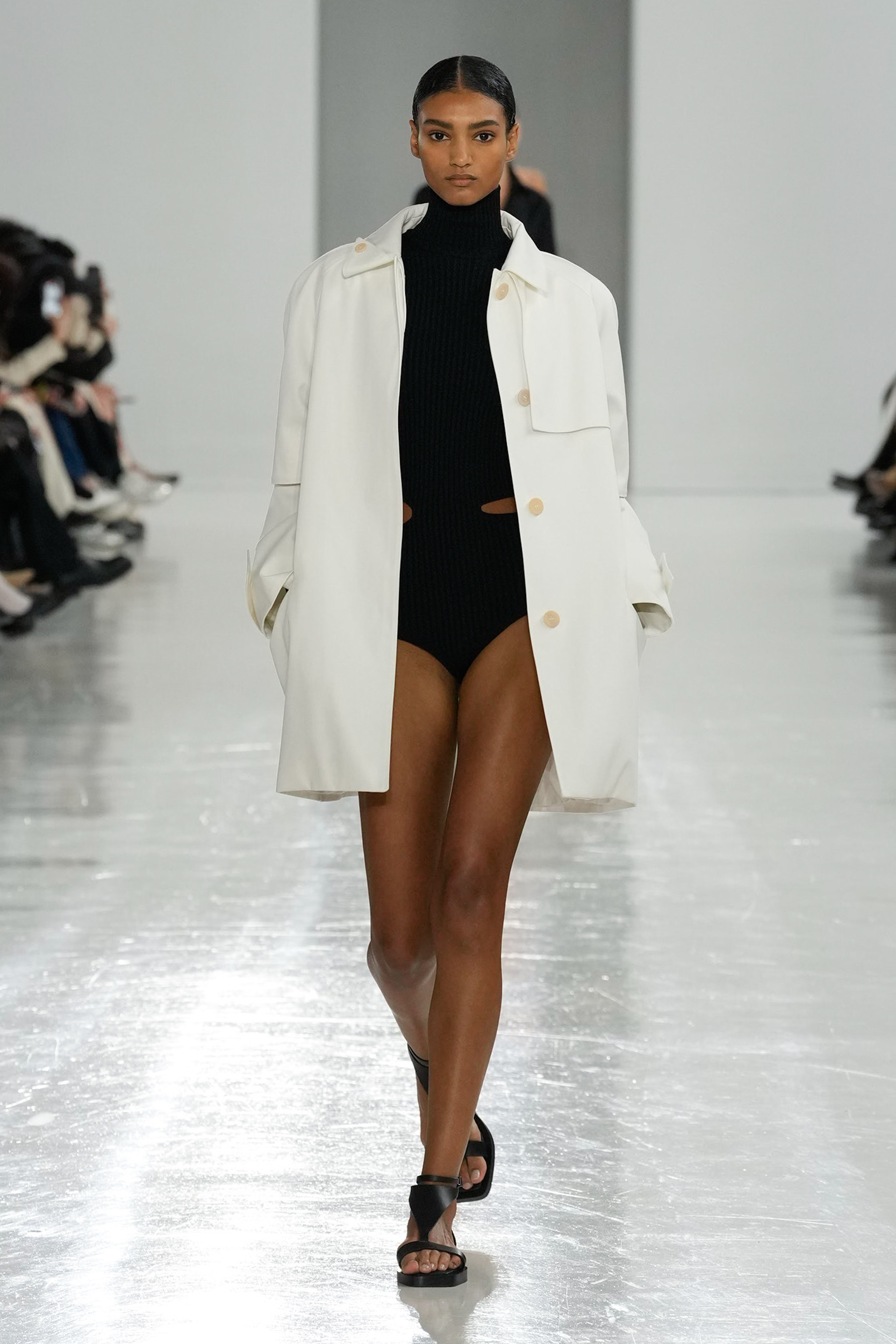 Max Mara Spring 2025 Fashion Show