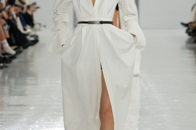 Max Mara Spring 2025 Fashion Show